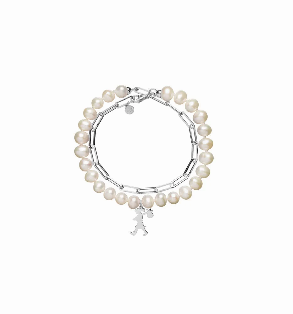Karen Walker Girl With All The Pearls &amp; Chain Bracelet