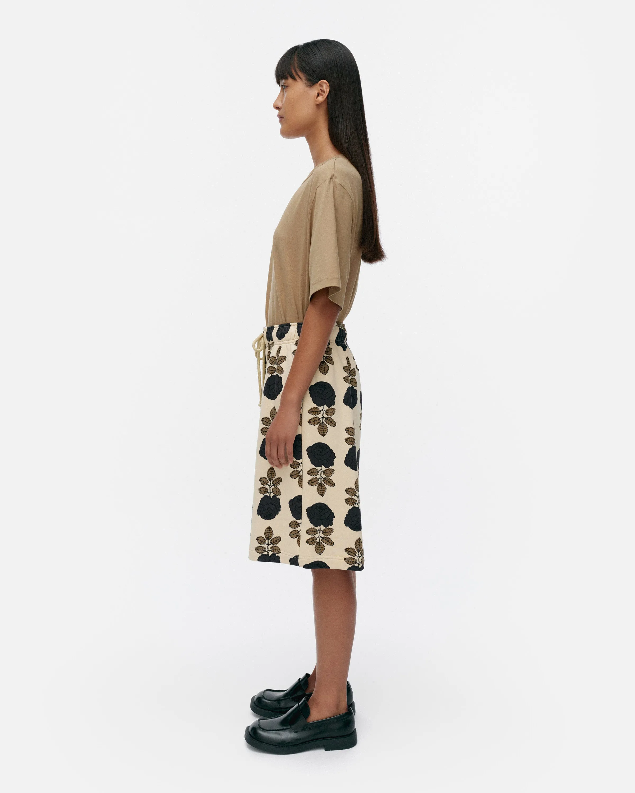 Kioski Sarana Vihkiruusu Shorts Bekleidung_Marimekko