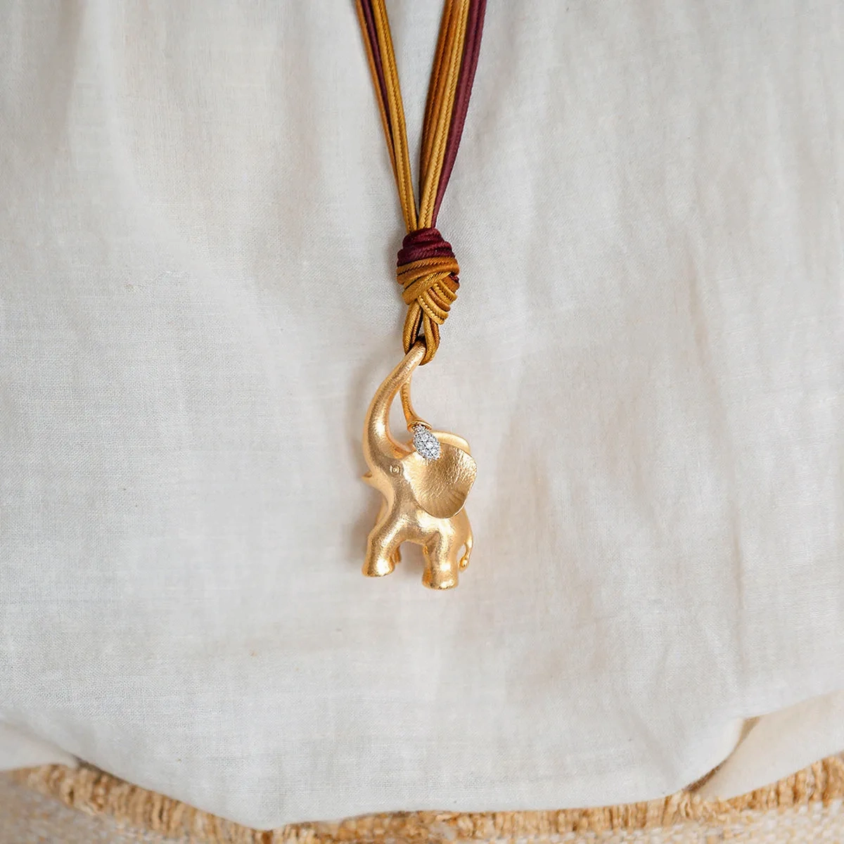Large Elephant Charm 18K Gold Pendant w. Diamonds