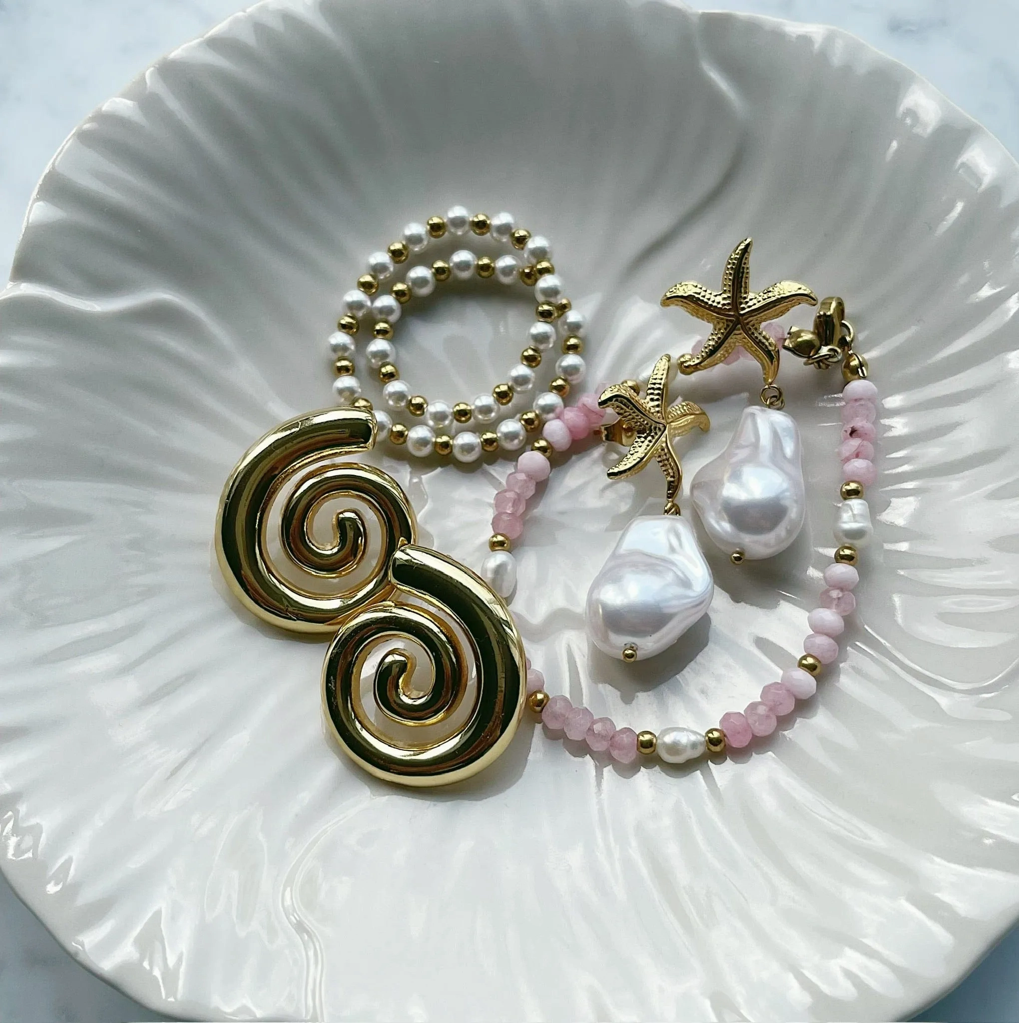 Lila Pearl Bracelet