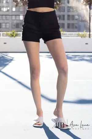 Locked and Loaded Damen High Waist Shorts mit gebundeltem Saum *Endgültiger Verkauf*