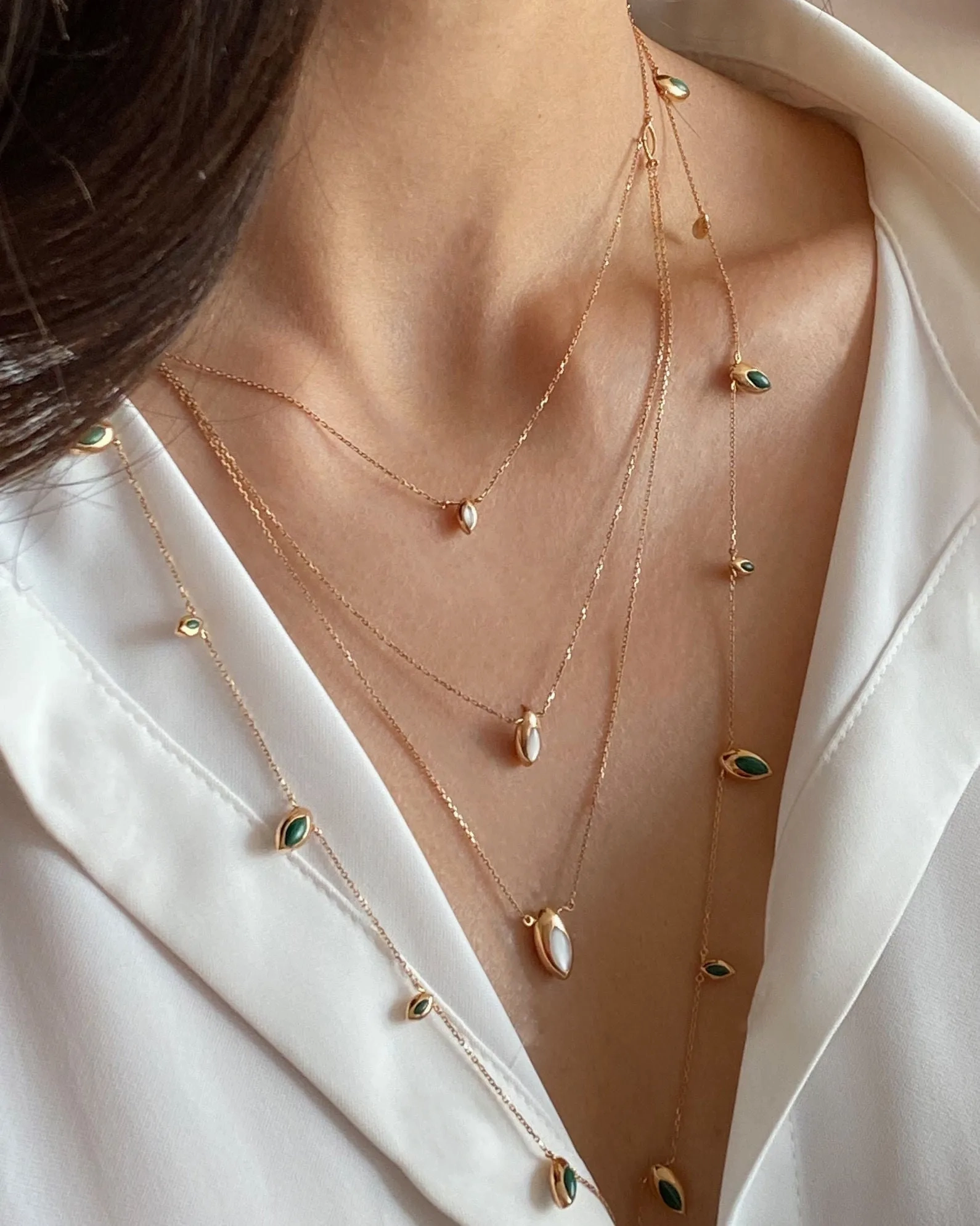 Long Swinging Chain 18K Rosegold Necklace w. Malachite &amp; Pearl