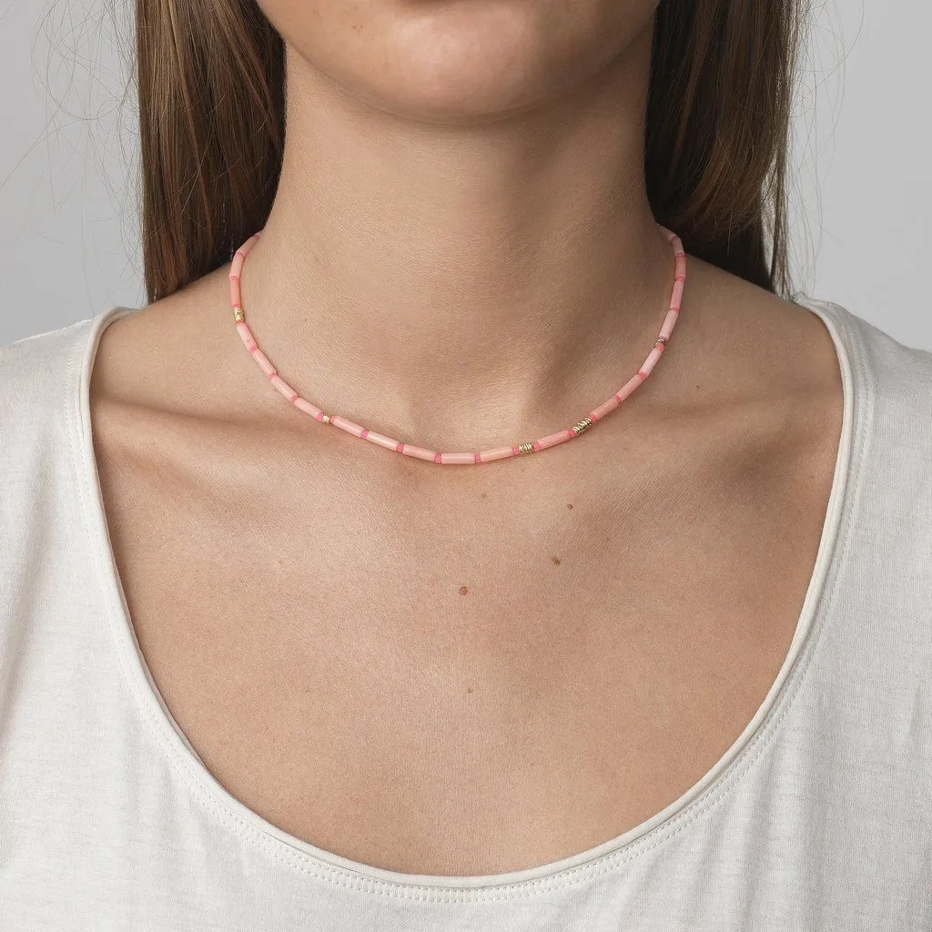Malibu Pink-a-boo Gold Plated Necklace w. Pink/Rose Beads