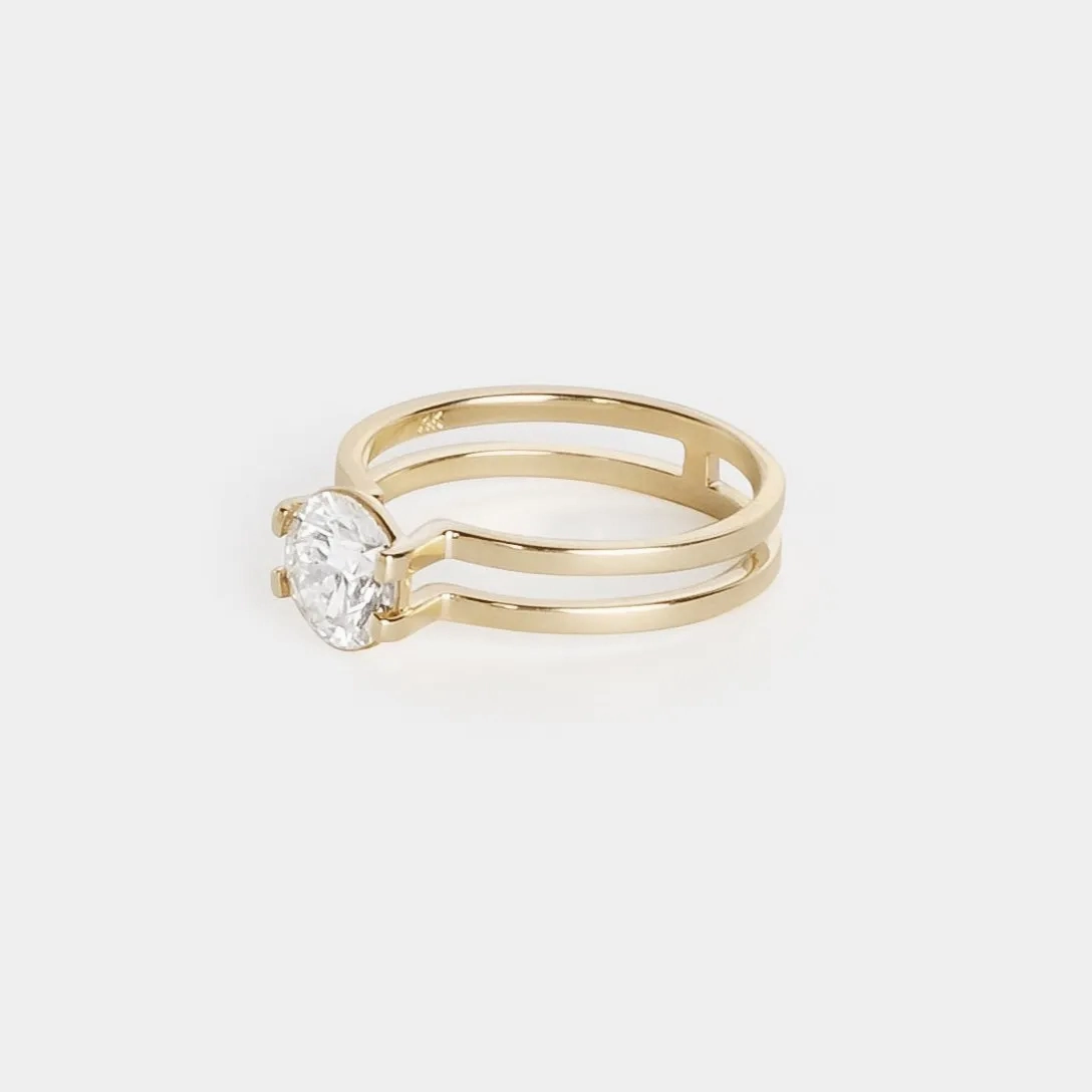 Mes Ring with 1.09ct Lab-grown Diamond in Gold