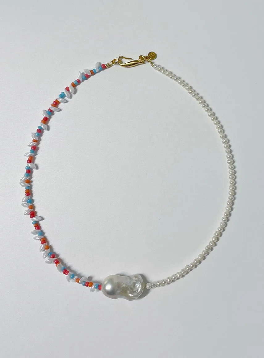 Mixed Baroque Pearl Coral Gold Plated Necklace w. Pearls