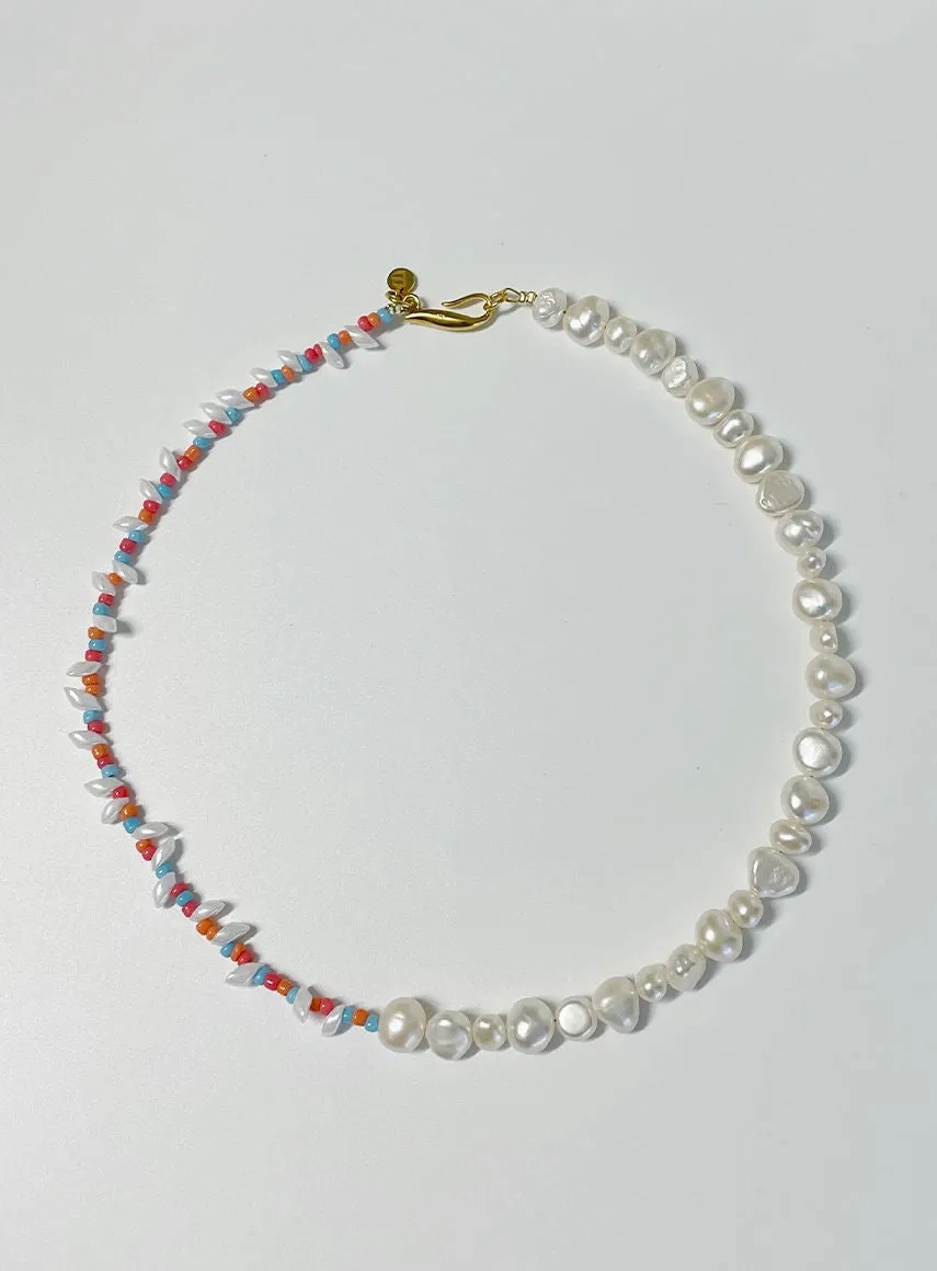 Mixed Pearl Coral Gold Plated Necklace w. Pearls