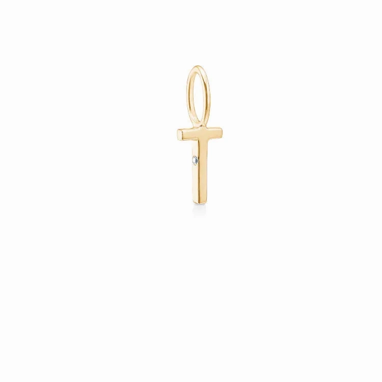 My T 18K Gold Pendant w. Diamond