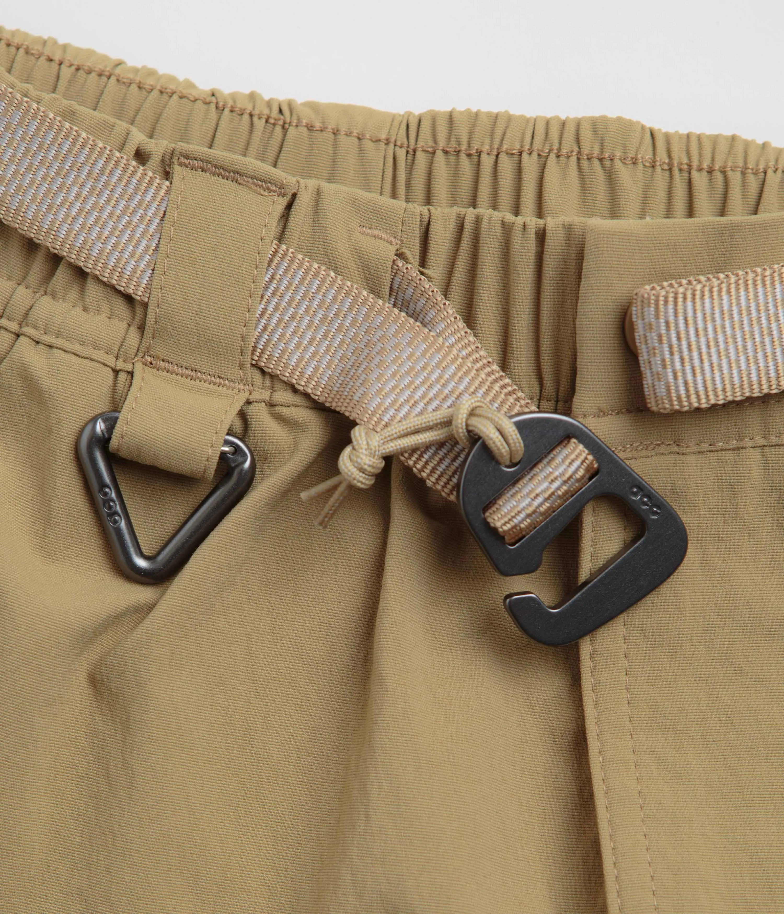 Nike ACG Wander-Shorts - Fallschirmbeige / Summit Weiß Nike ACG Outdoor-Bekleidung