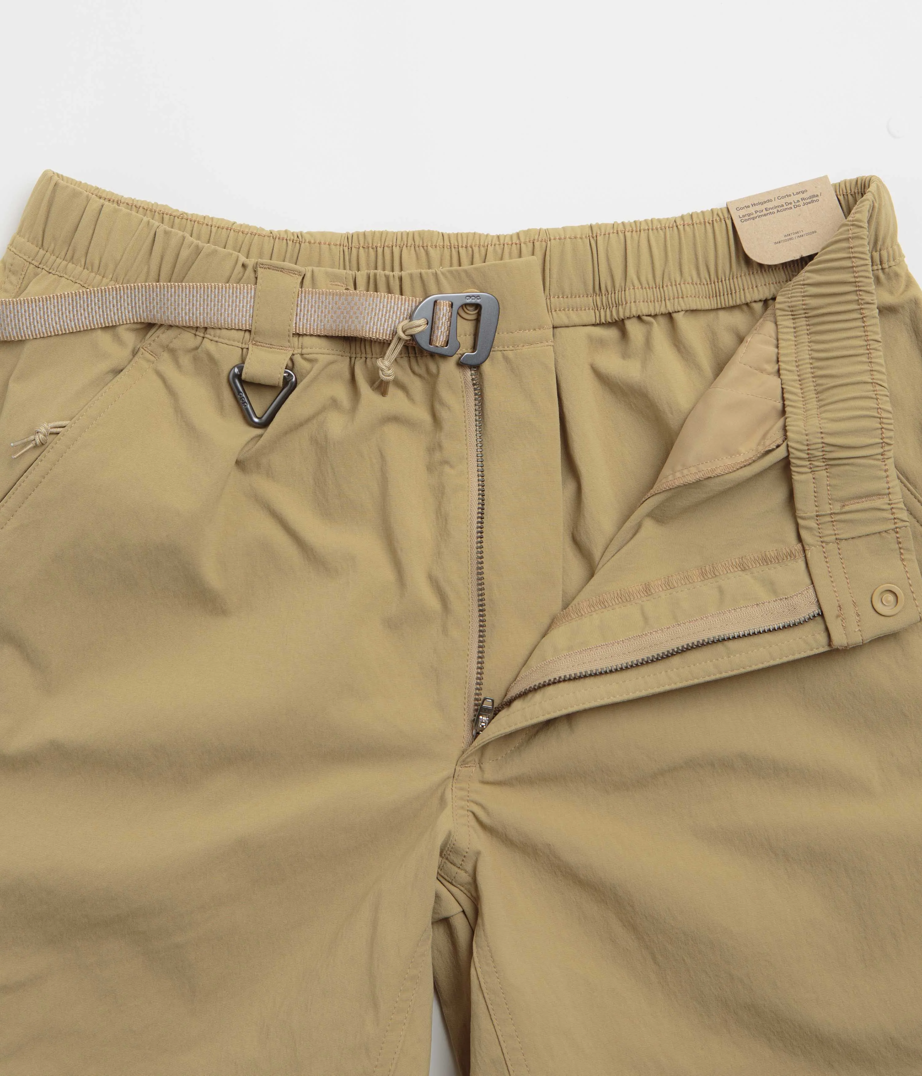 Nike ACG Wander-Shorts - Fallschirmbeige / Summit Weiß Nike ACG Outdoor-Bekleidung