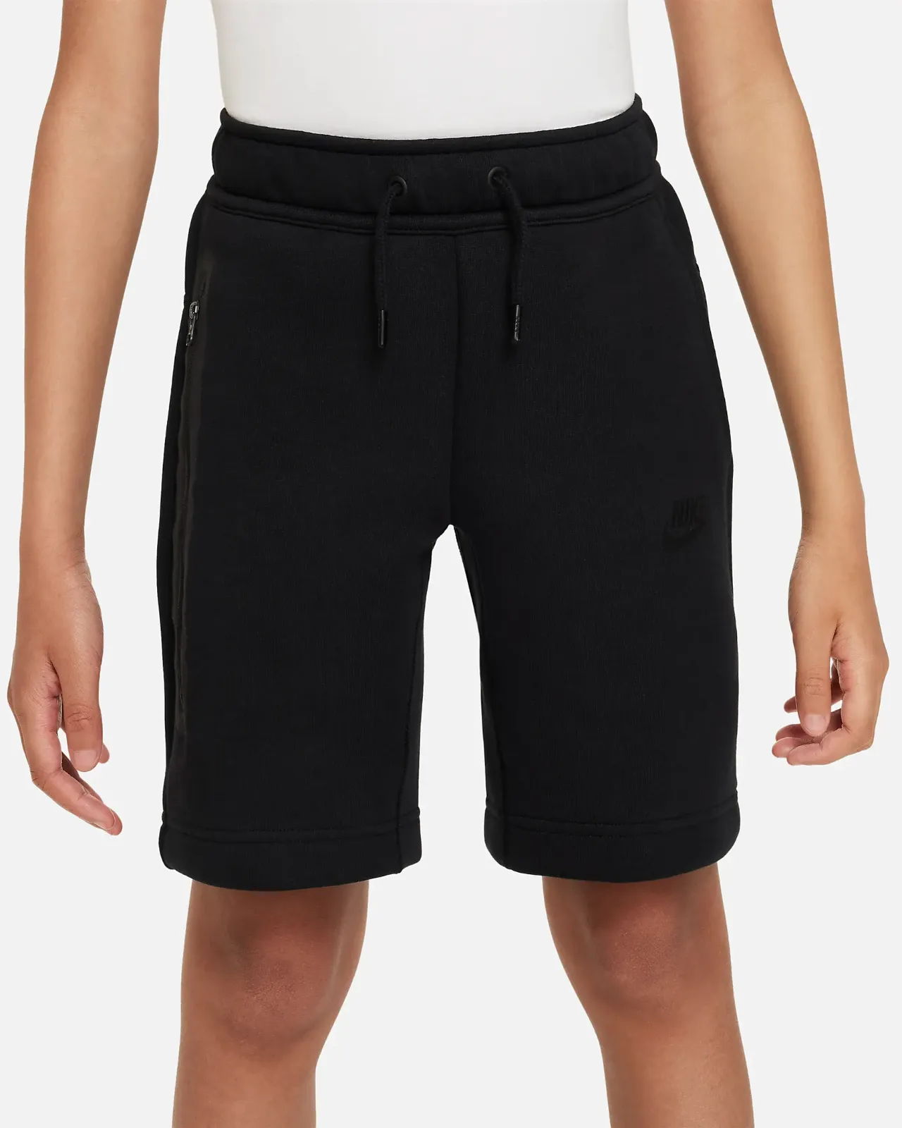 Nike Tech Fleece FD3289-010 Shorts Kinder Schwarz Baumwolle Zugschnur Bund APP1171