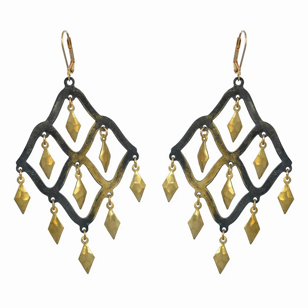 Noir Taru Earrings