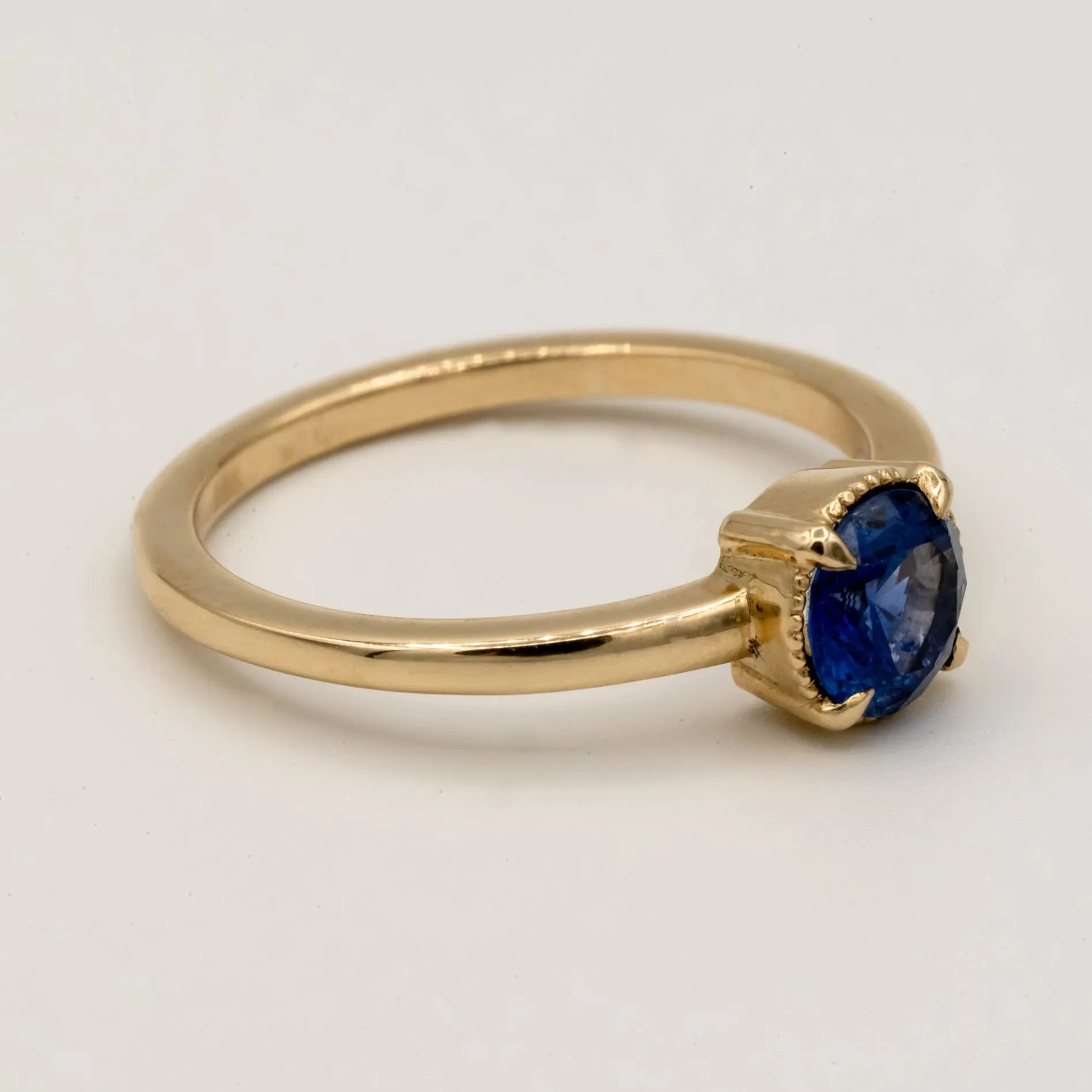 Oak Sapphire Engagement Ring | .87ct Round Sapphire | 14k Yellow Gold
