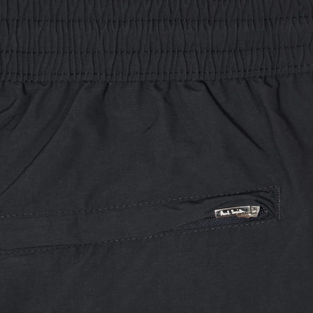 Paul Smith Badeshorts mit Künstlerstreifen-Detail in Schwarz