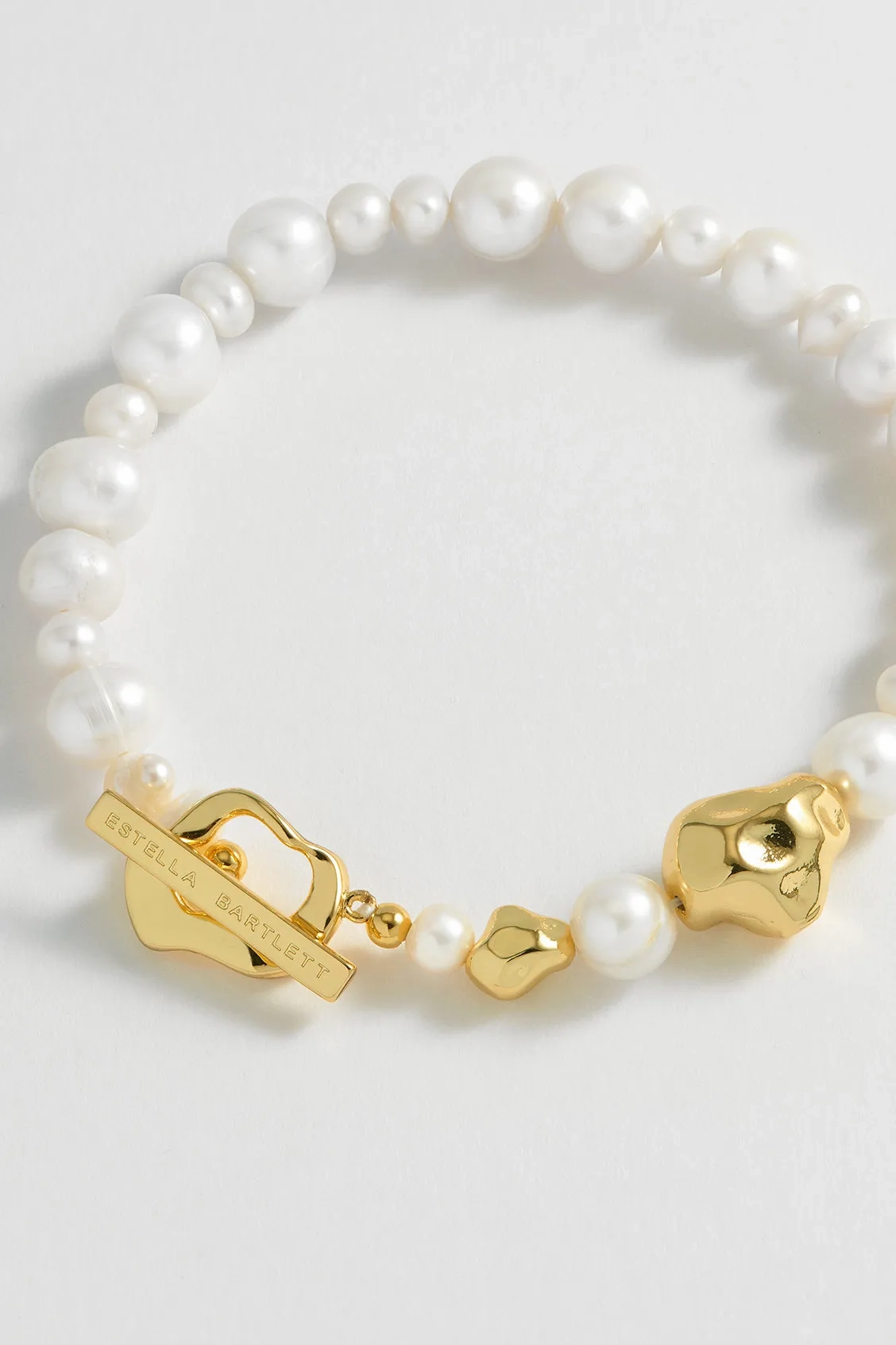 Pearl T-Bar Bracelet