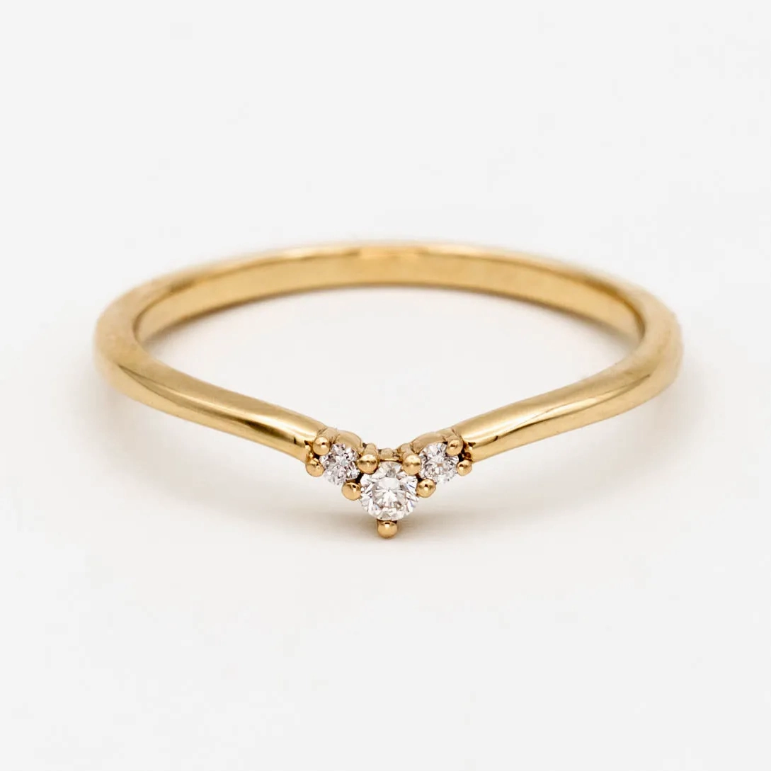 Petite Diamond Chevron Band