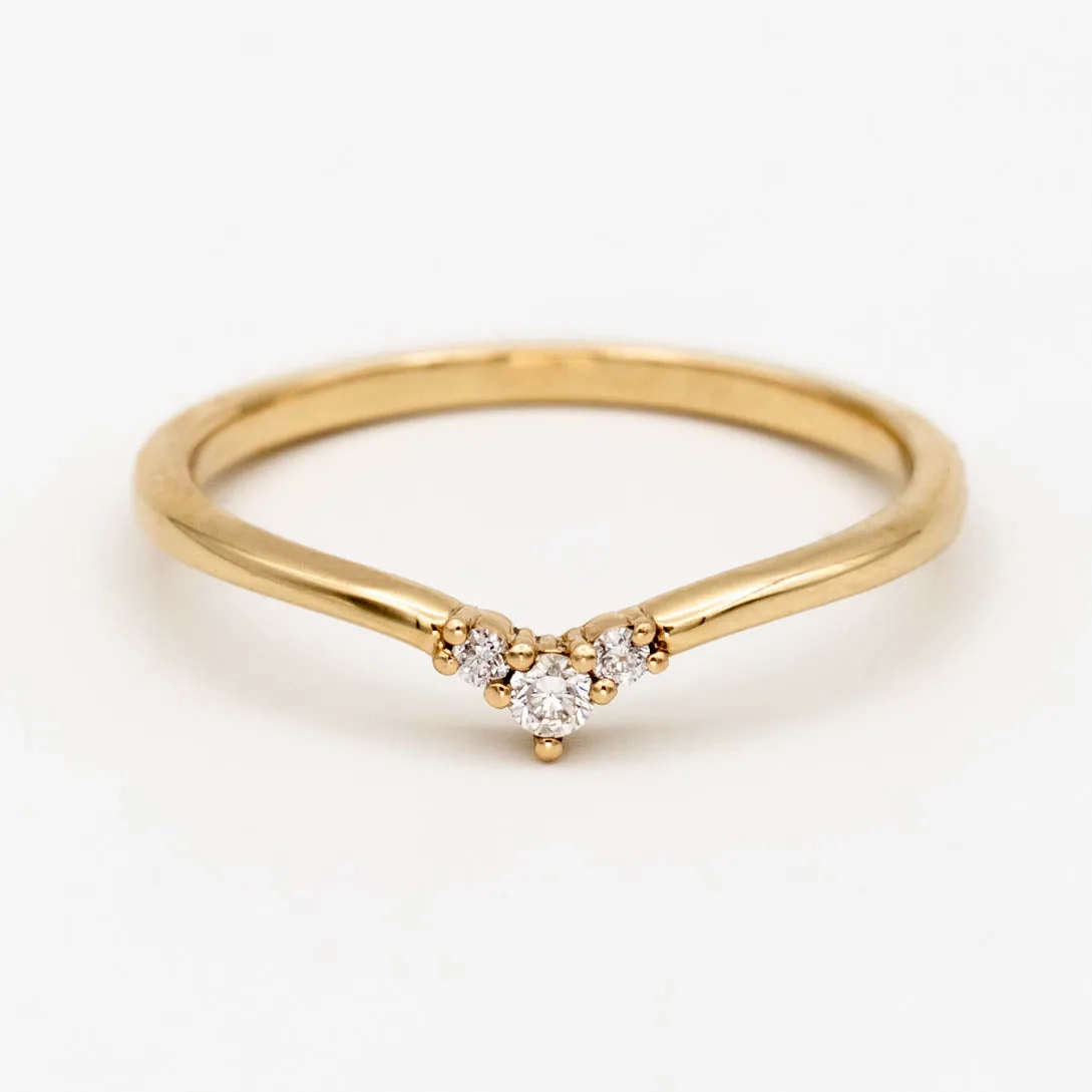Petite Diamond Chevron Band