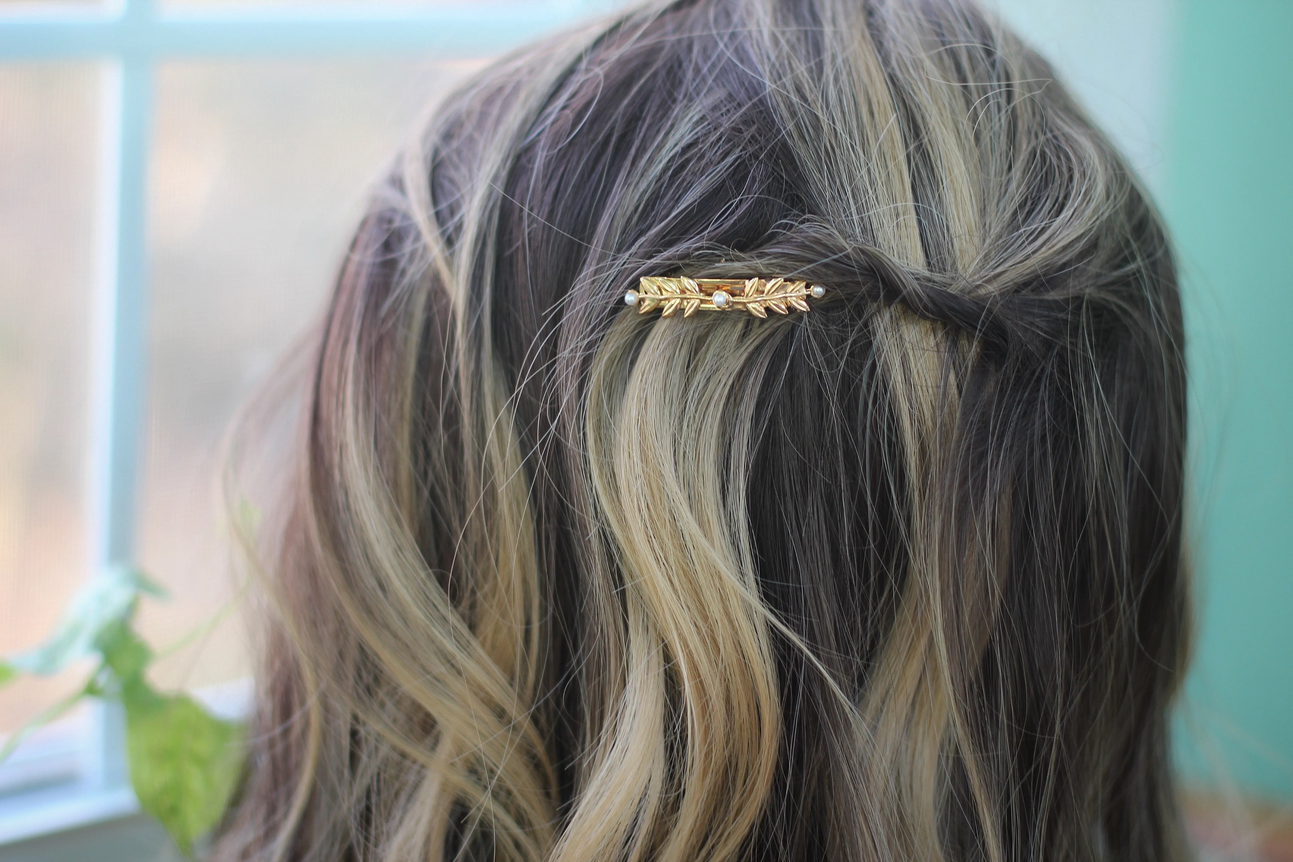 Preorder * Dainty Stems &amp; Leaves Barrette