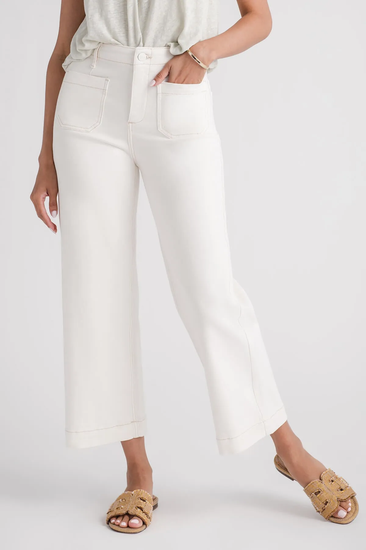Risen Amelia Jeans mit Crop-Effekt und Aufnähtaschen