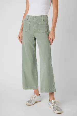 Risen Amelia Jeans mit Crop-Effekt und Aufnähtaschen