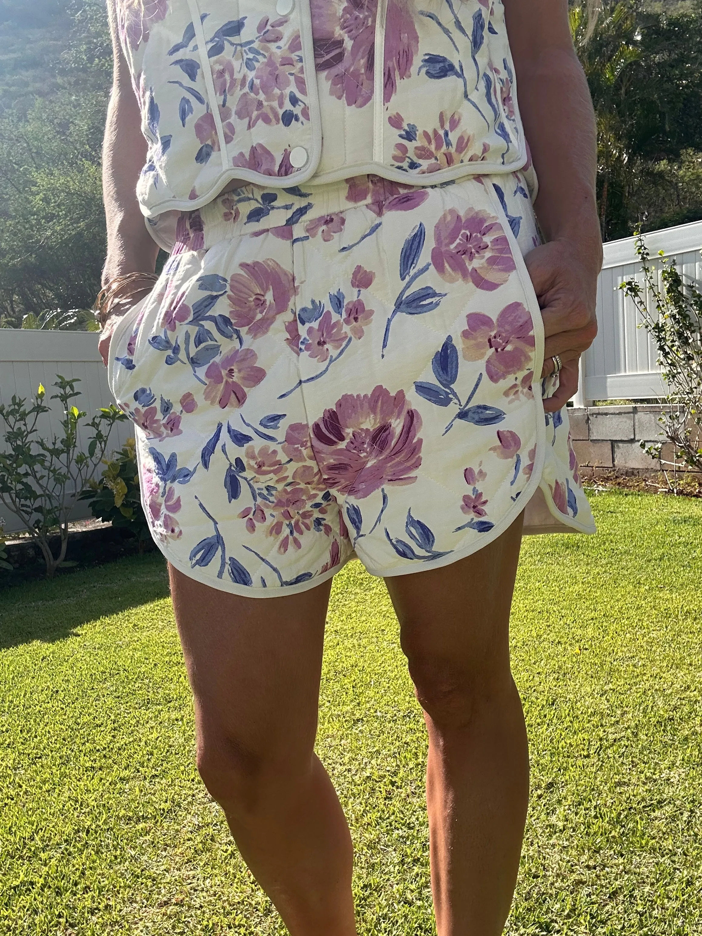 Romance Me Stepp-Shorts