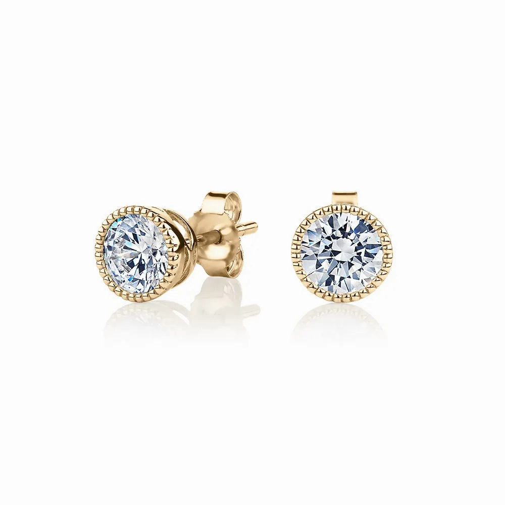 Round Brilliant stud earrings with 1.32 carats* of diamond simulants in 10 carat yellow gold
