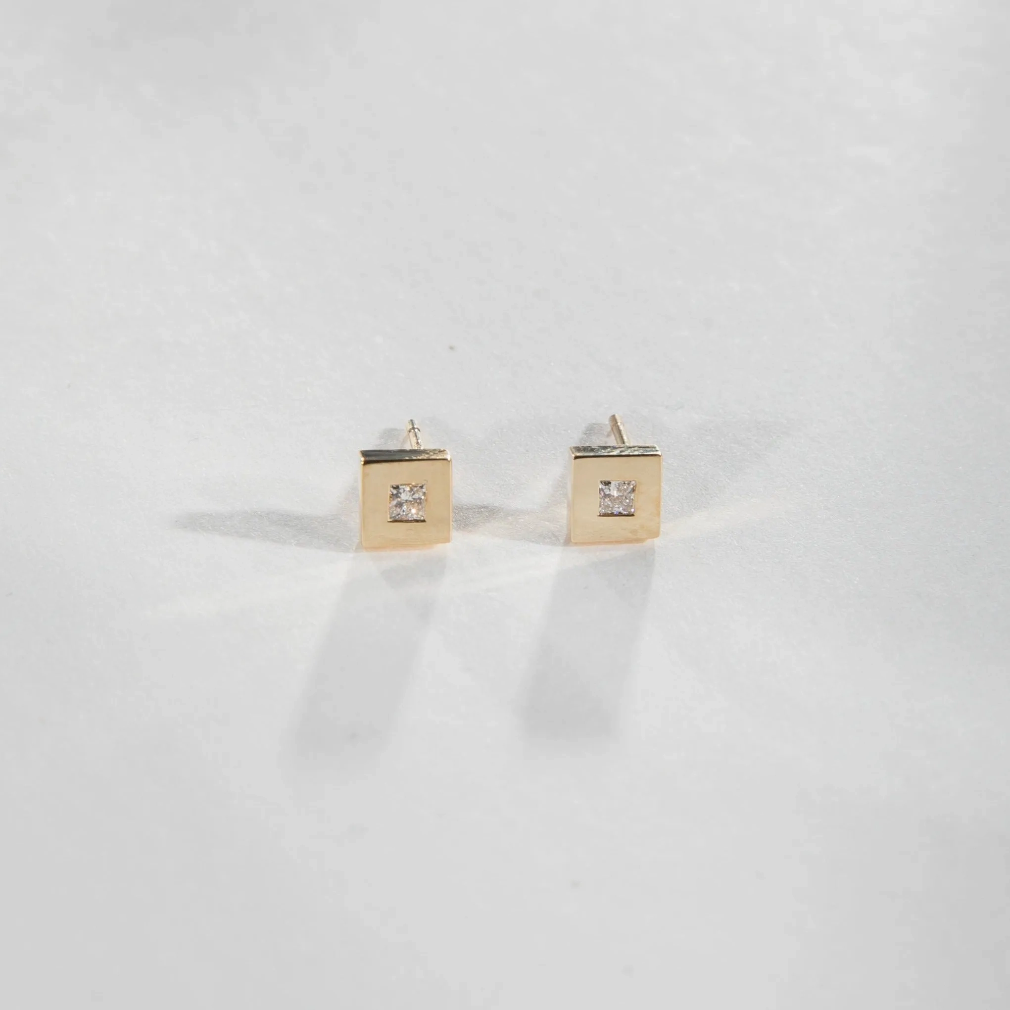 Sada Earrings with Lab-grown diamonds