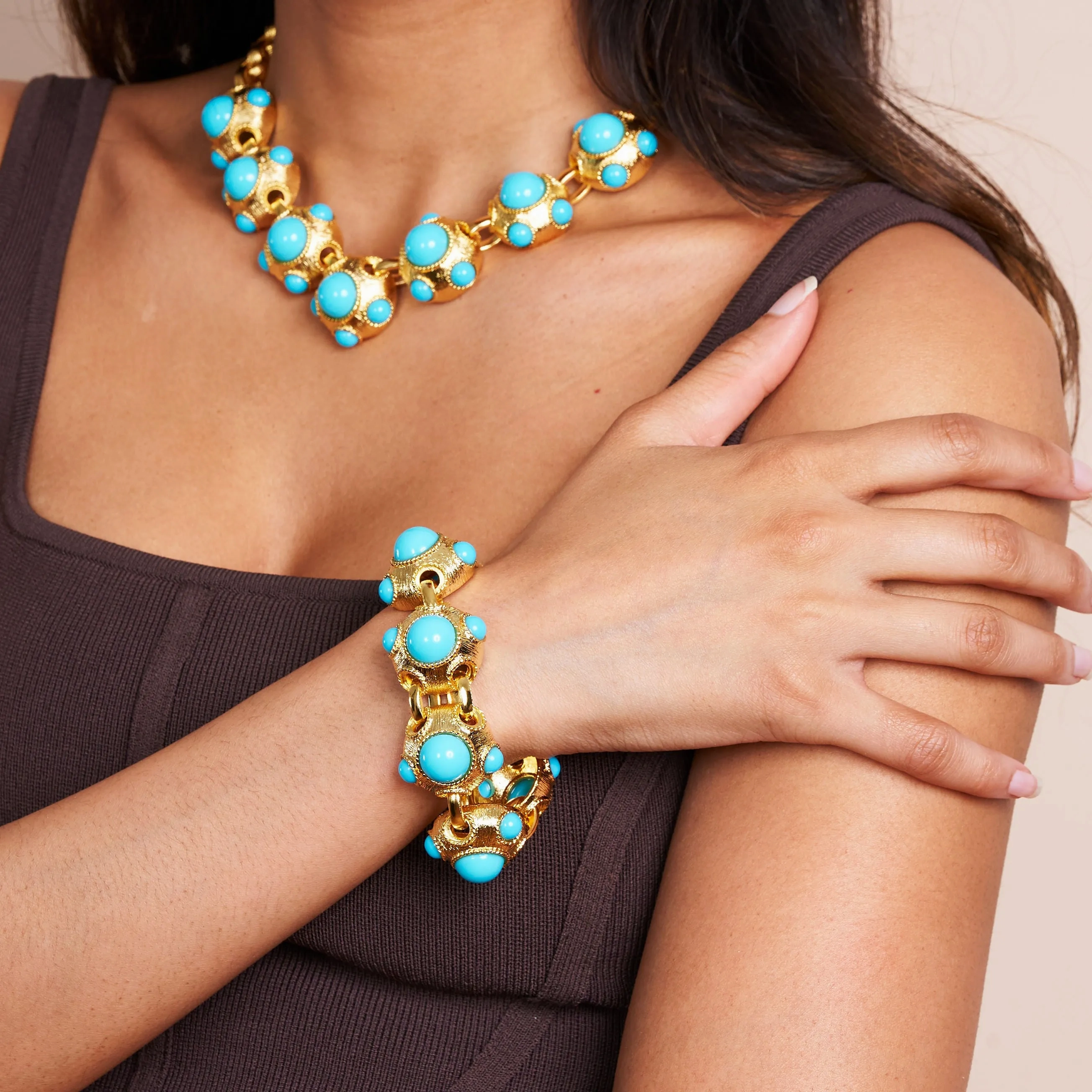 Satin Gold &amp; Turquoise Center Bracelet