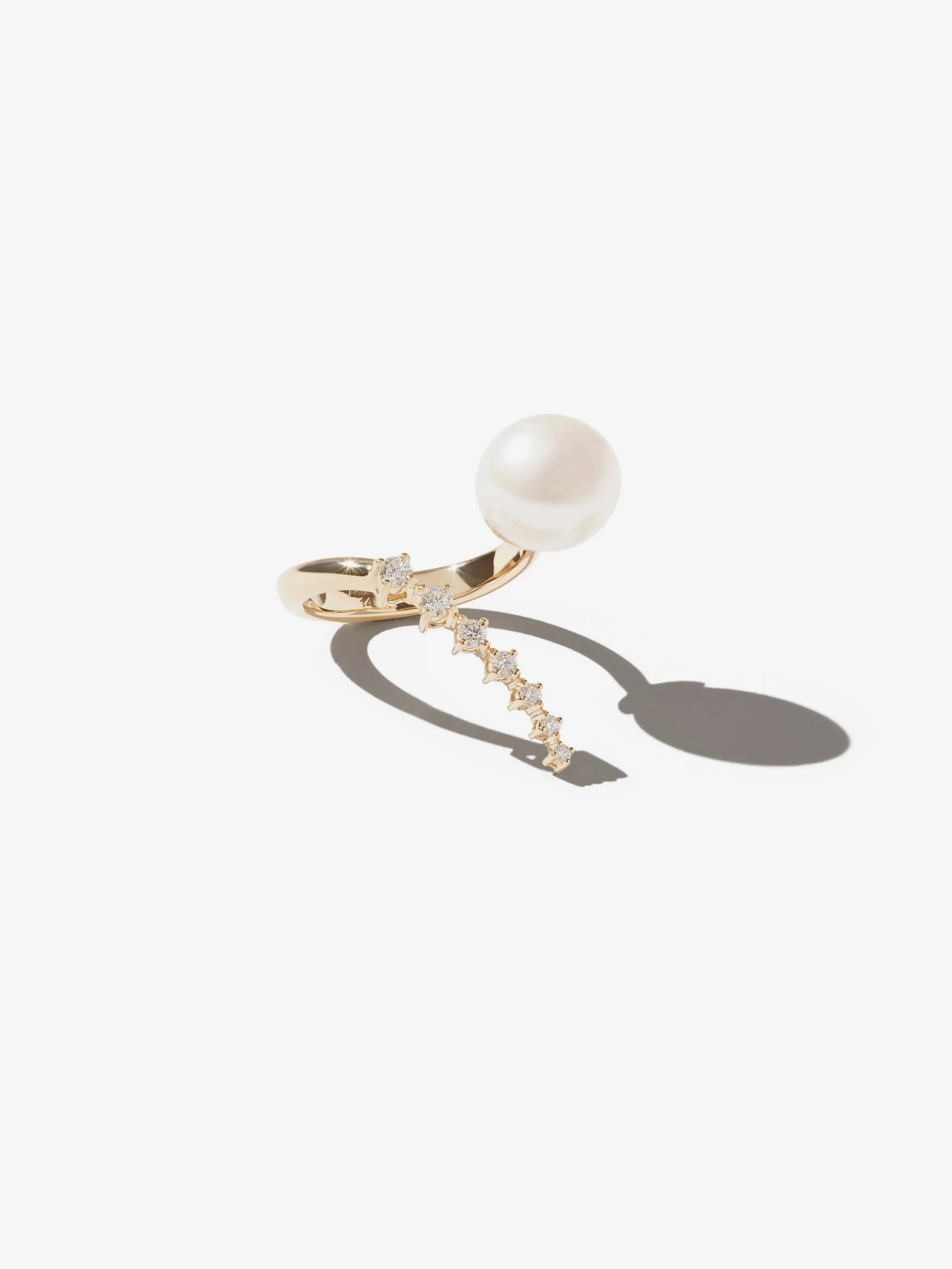 SBR104 Sea of Beauty. Pearl and Diamond Cascading Ring