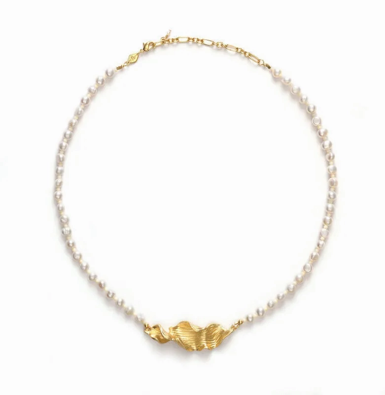 Seaweed Pearly Gold Plated Necklace w. Beads