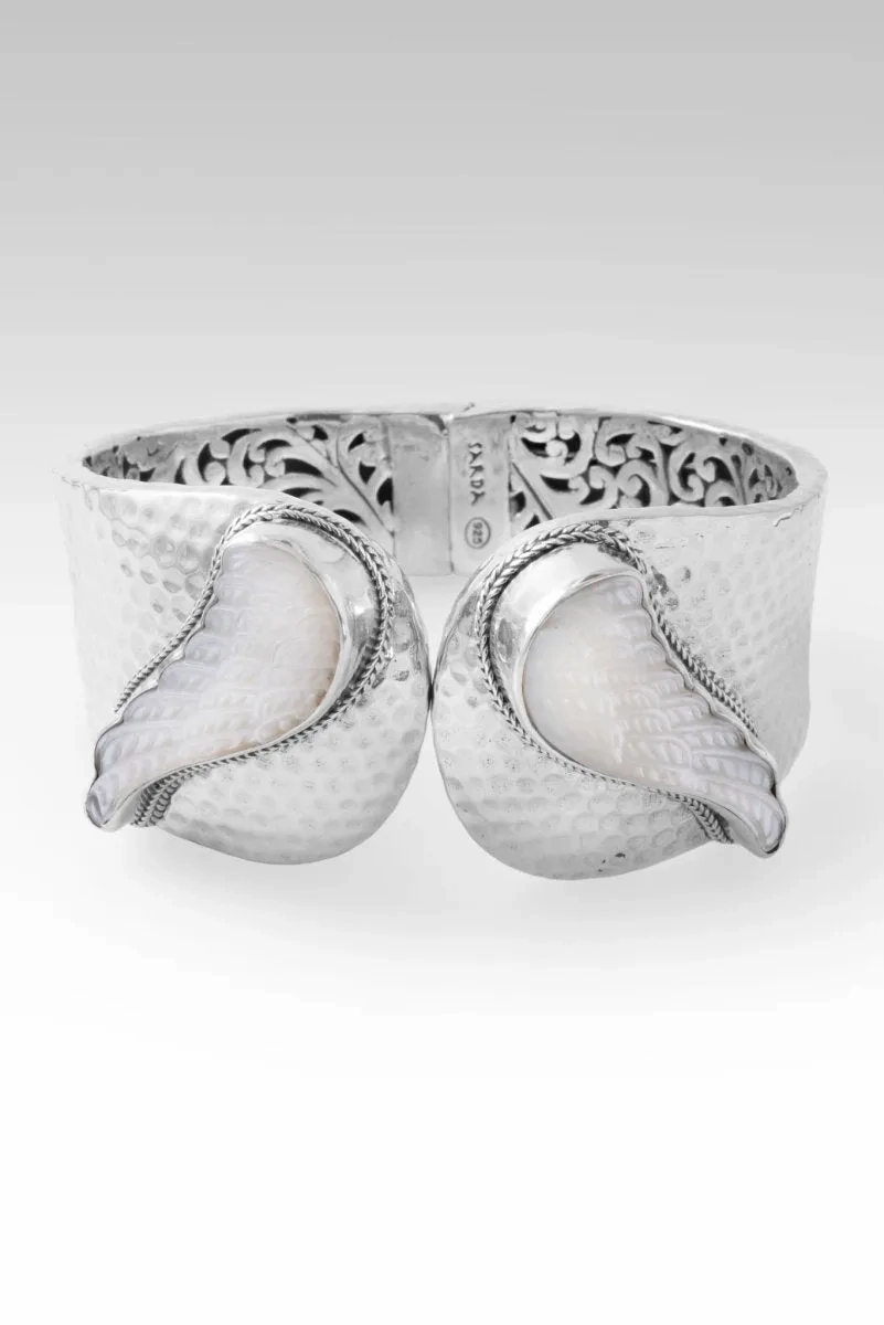 Seraphiel Tip-to-Tip Bracelet? in White Mother of Pearl