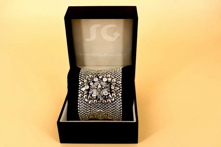 SG Liquid Metal LEB 3693 ?C Limited Edition Bracelet by Sergio Gutierrez