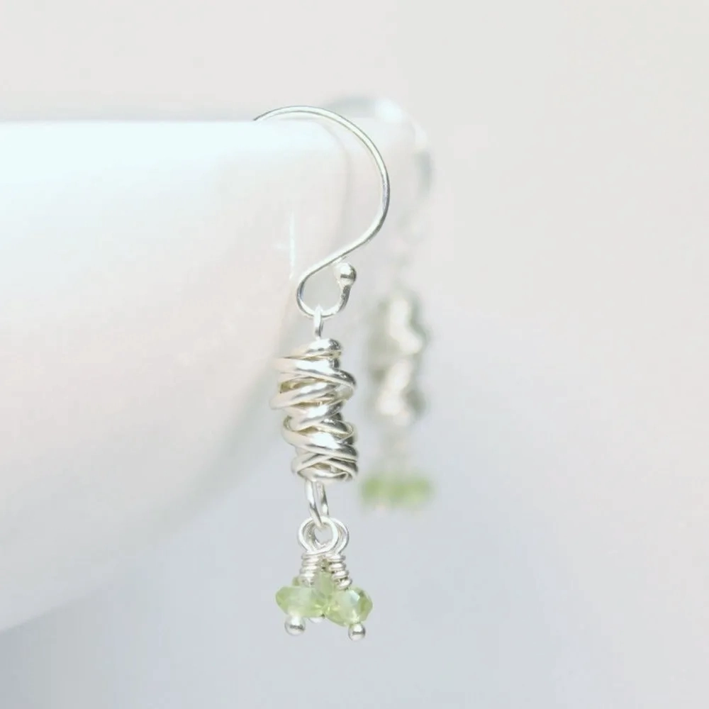 Silver Micro-Twist and Gemstone Earring