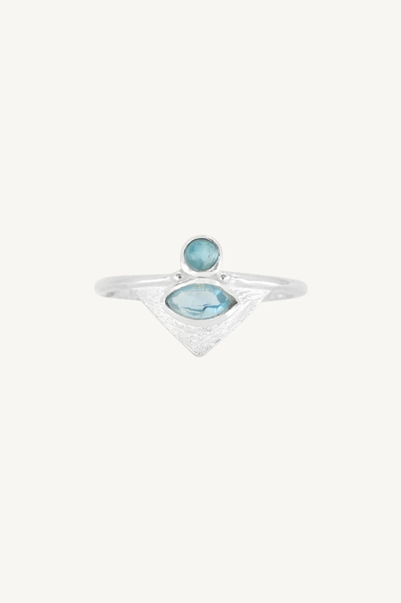 The Nile Apatite Silver Ring