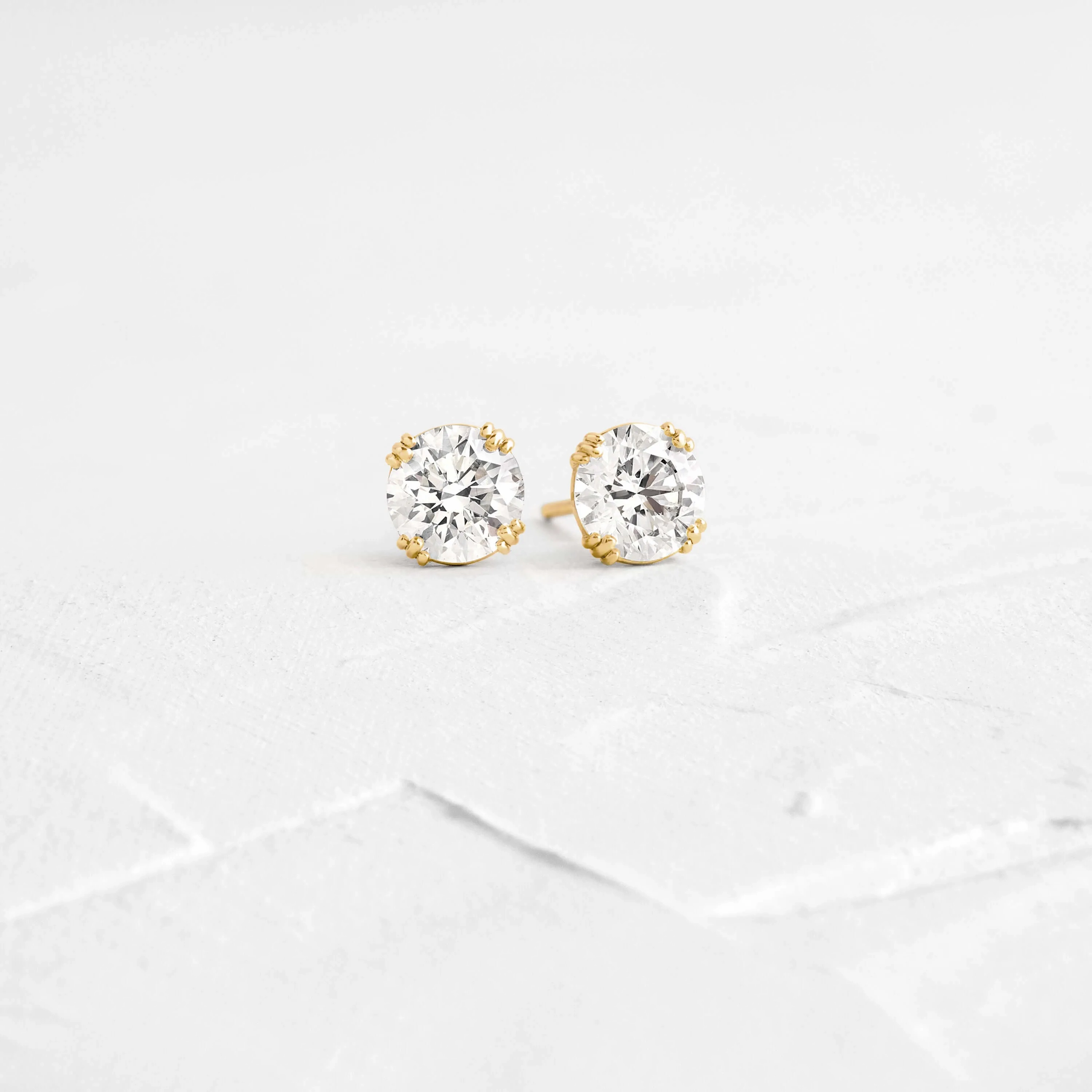 Threaded Studs, Round Cut