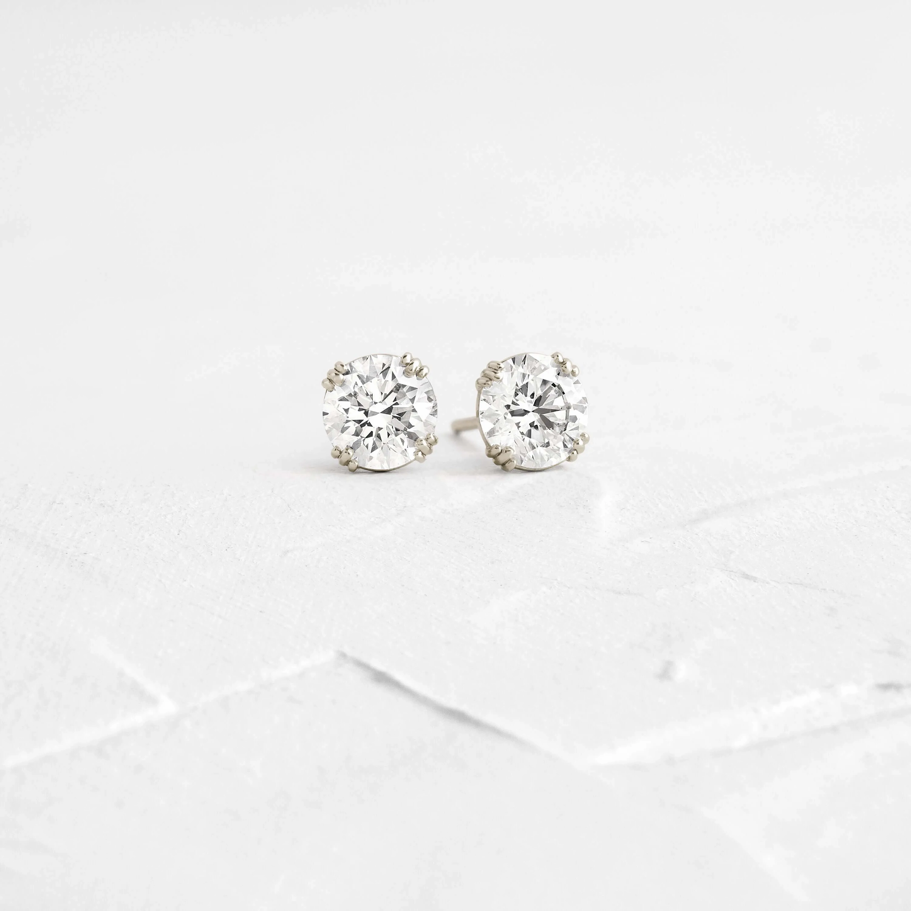 Threaded Studs, Round Cut