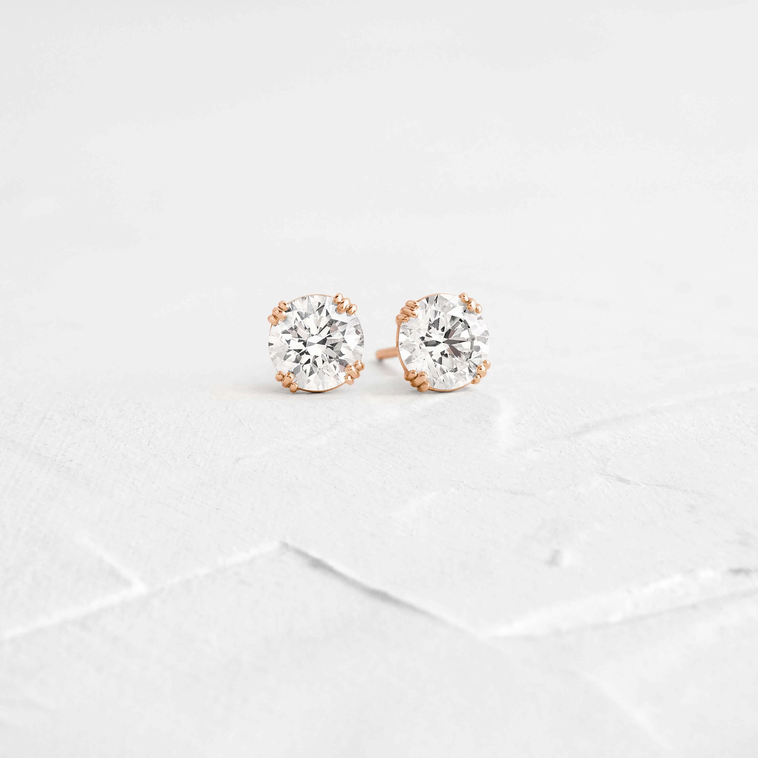 Threaded Studs, Round Cut