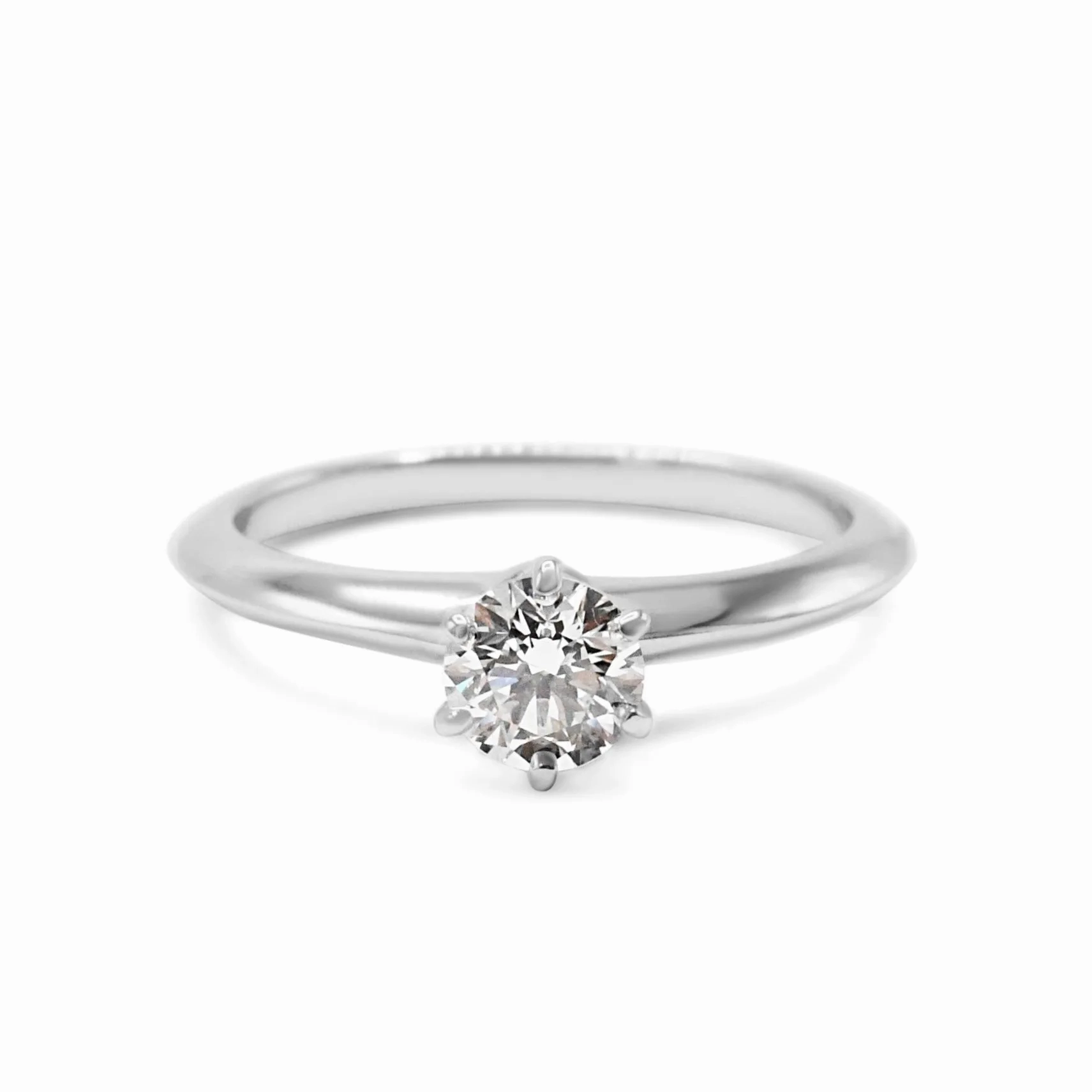Tiffany &amp; Co. Solitaire Diamond Ring - Platinum