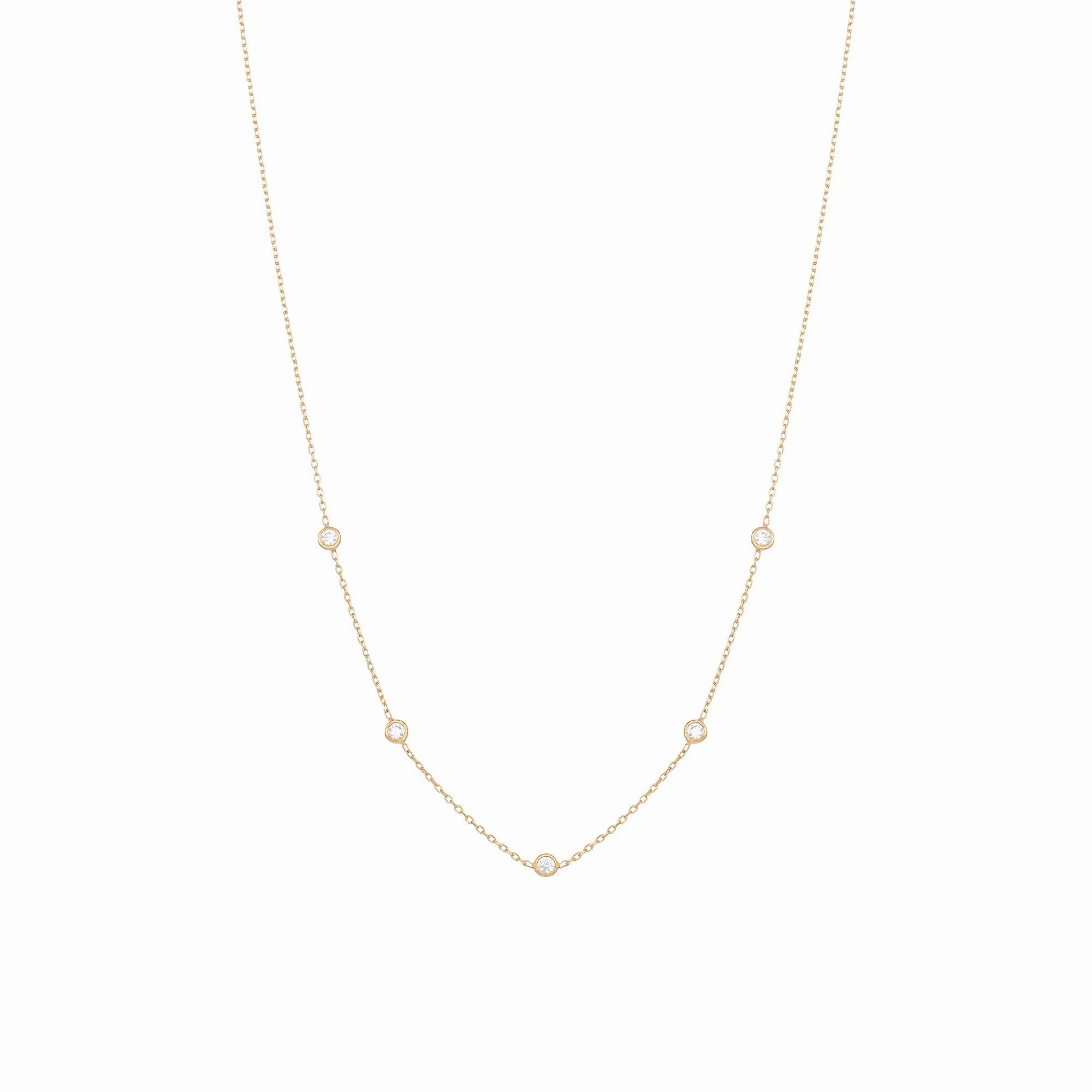 Tiny 18K Gold Necklace w. Diamonds