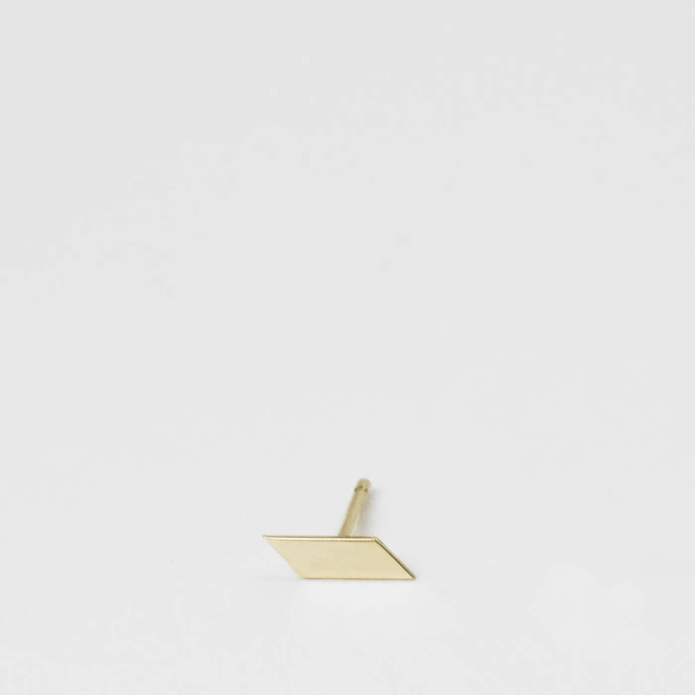 Tiva Studs