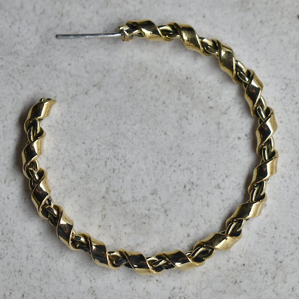 Twisted Torsal Hoop Studs