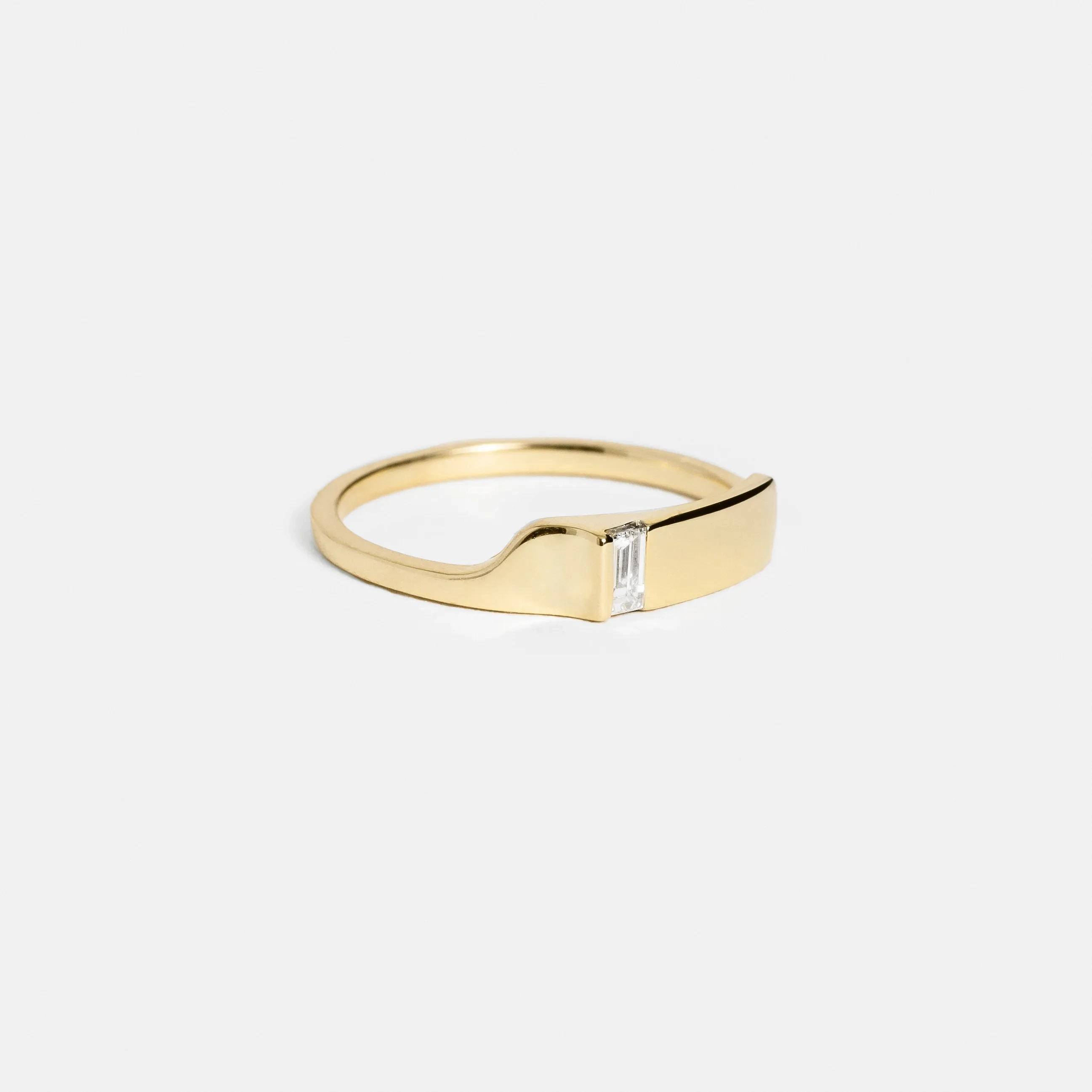 Tylo Ring with Diamond
