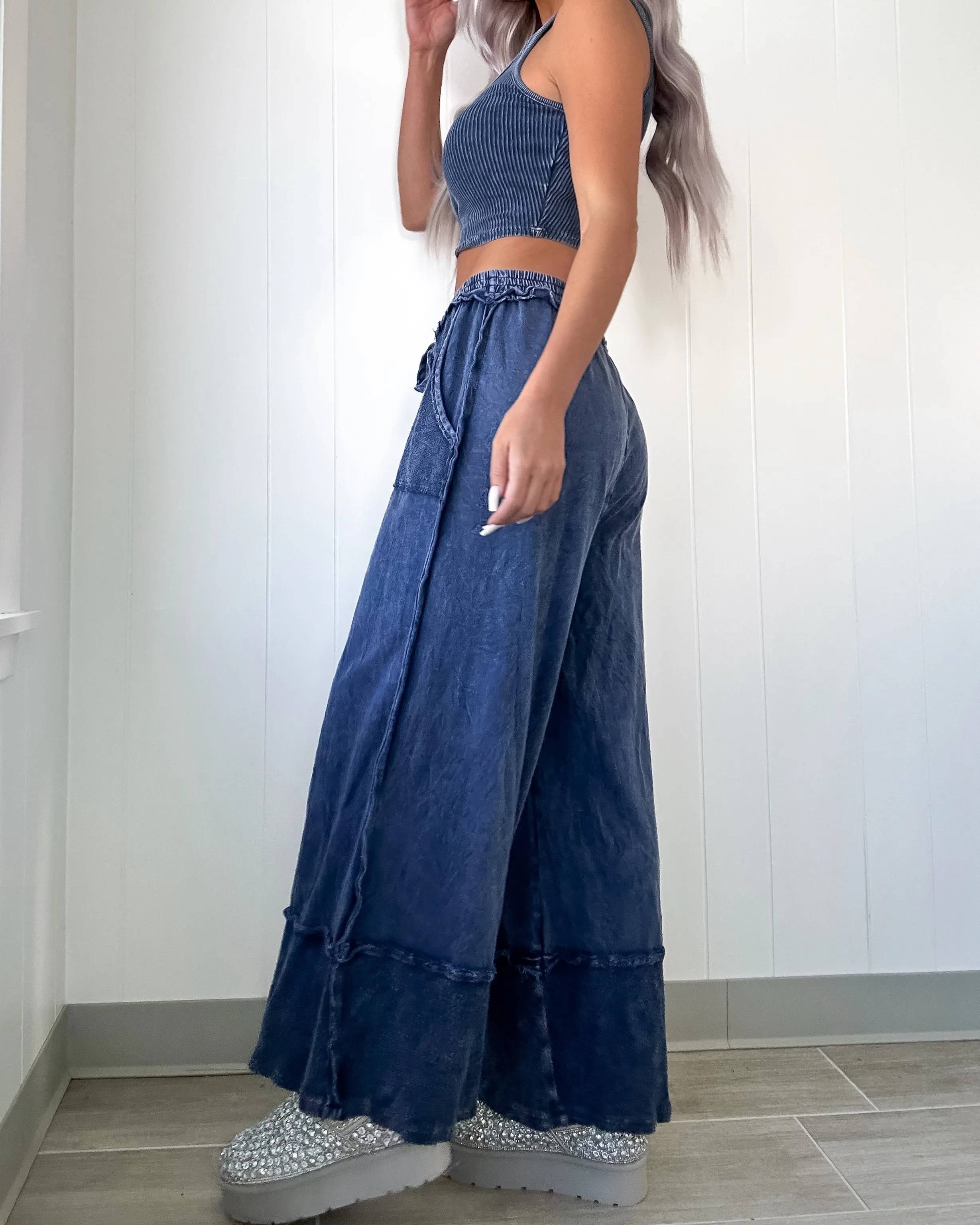 Als Nächstes: Roher Saum Weite Bein Hose - Marineblau