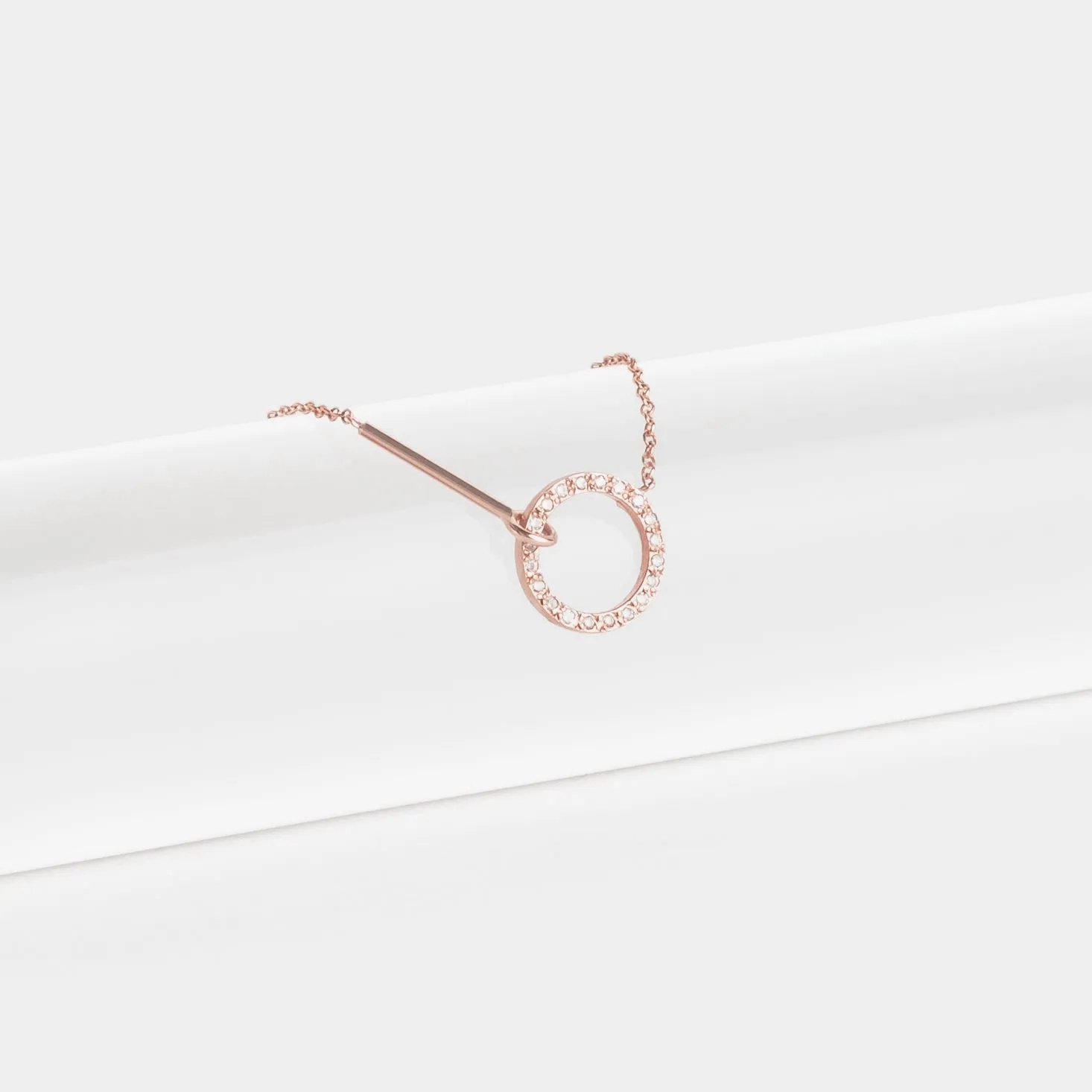 Visata Necklace with Diamonds