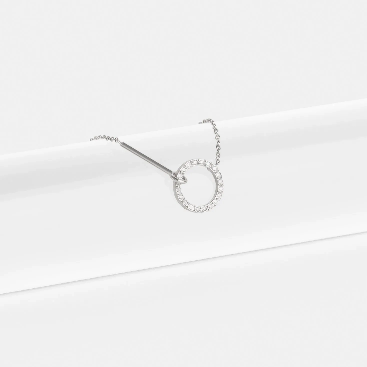Visata Necklace with Diamonds