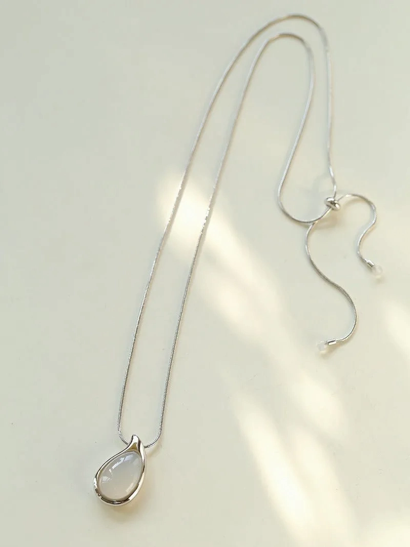 Waterdrop White Agate Red Agate Long Pendant Necklace