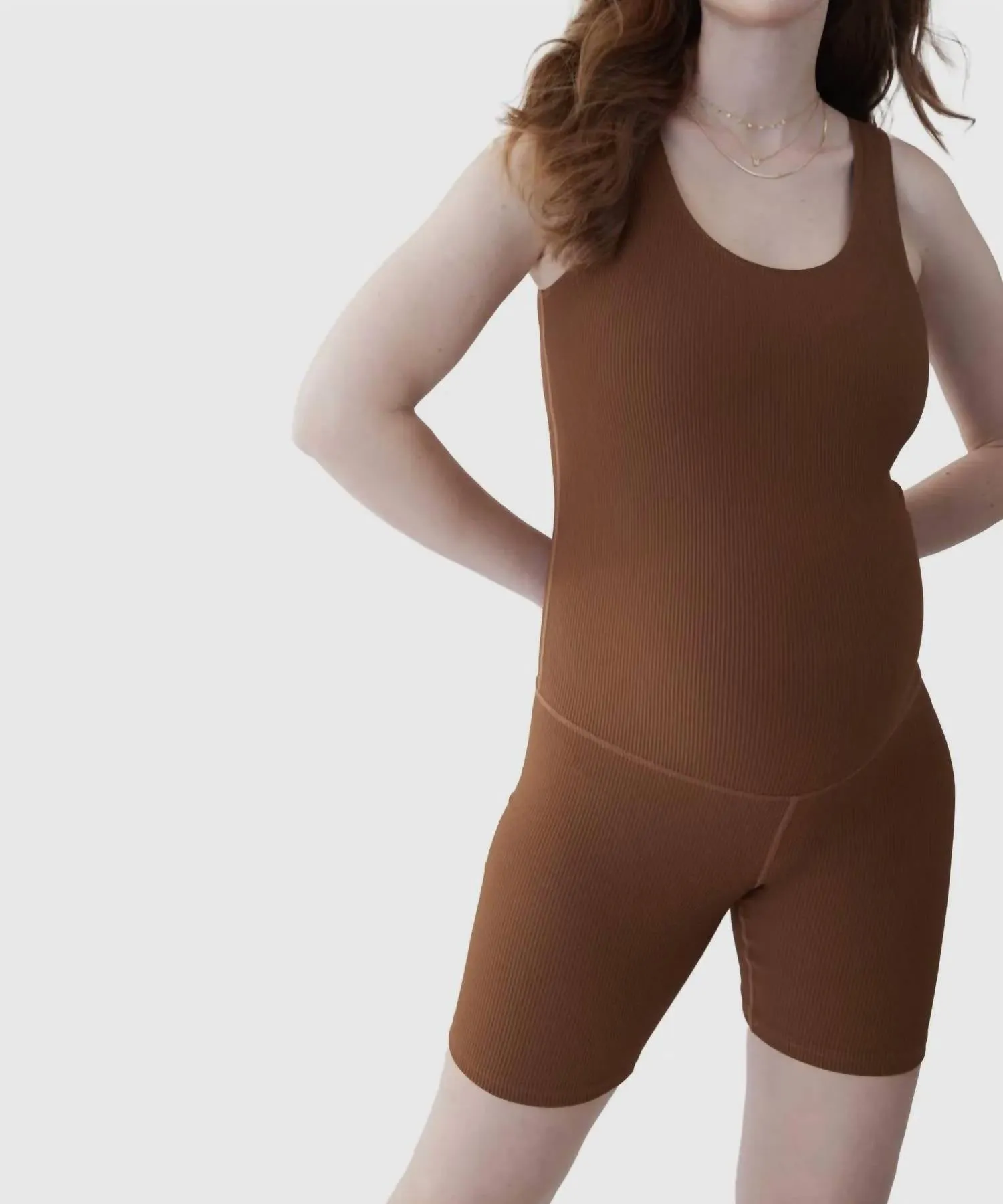 Damen-Maternity-Kurz-Bodysuit in Kastanienbraun