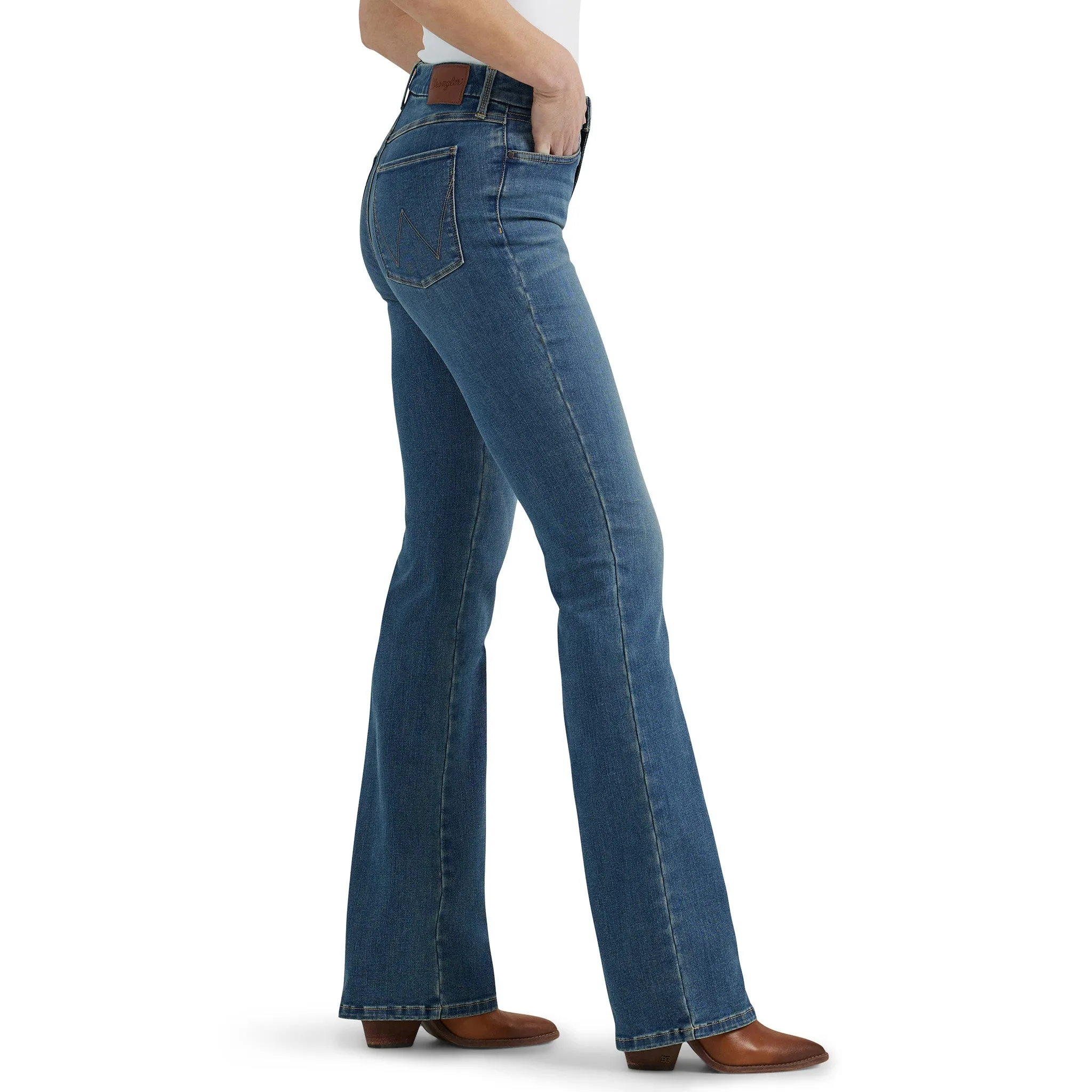 Wrangler Damen Maßgeschneiderte Ada Bootcut Jeans