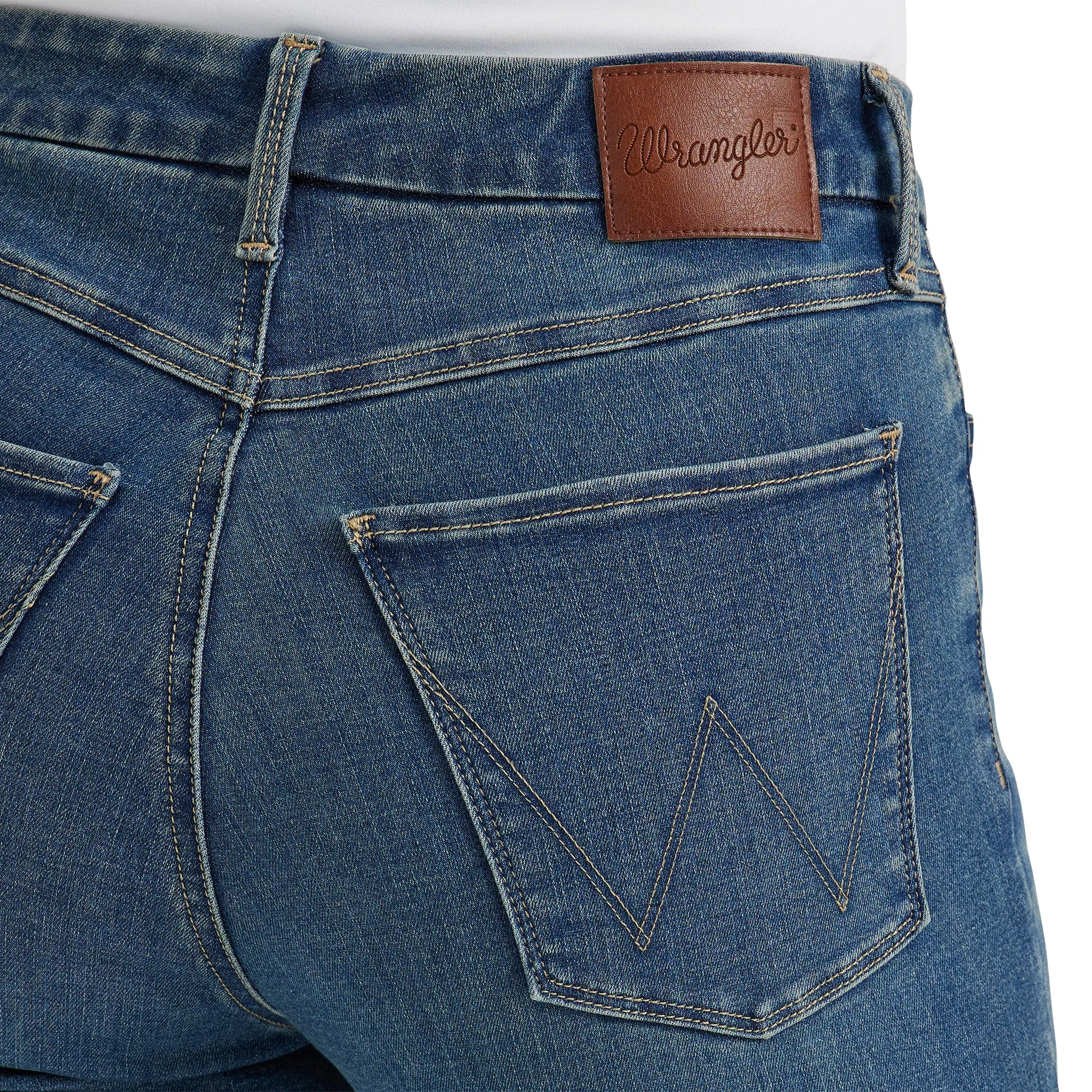 Wrangler Damen Maßgeschneiderte Ada Bootcut Jeans