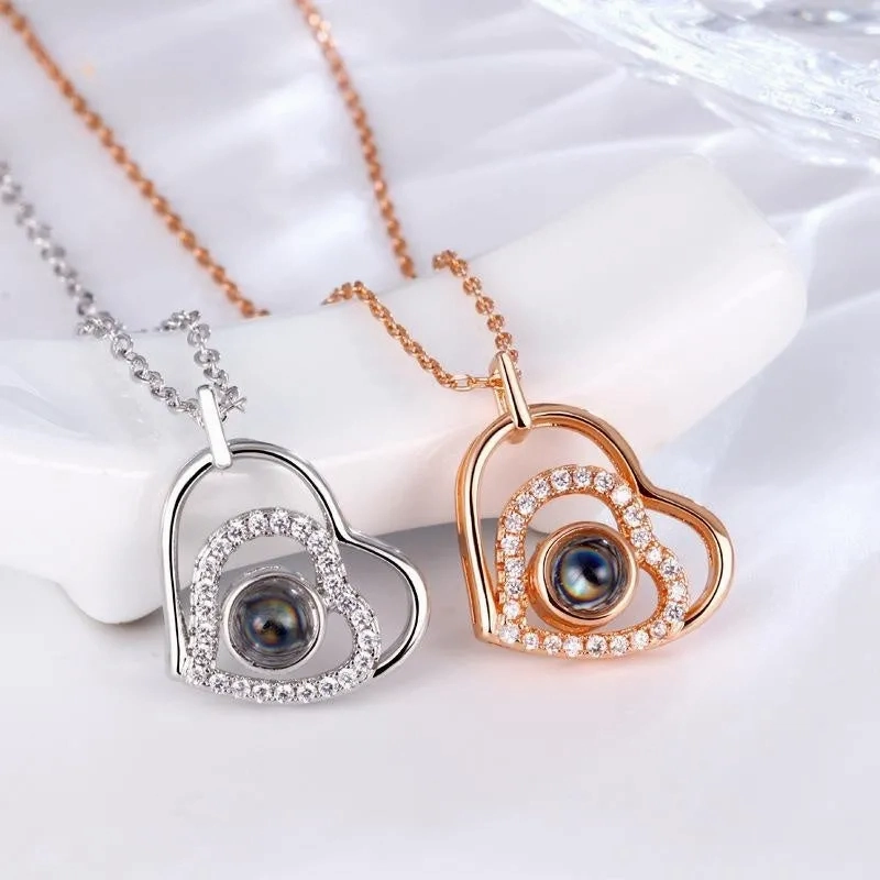 Zirconia Heart Pendant Projection Necklace with Picture inside
